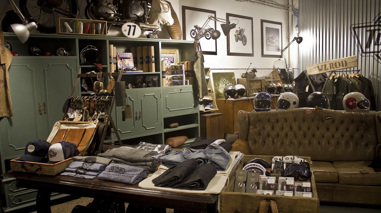 shop_01-cr-1600x898.jpg