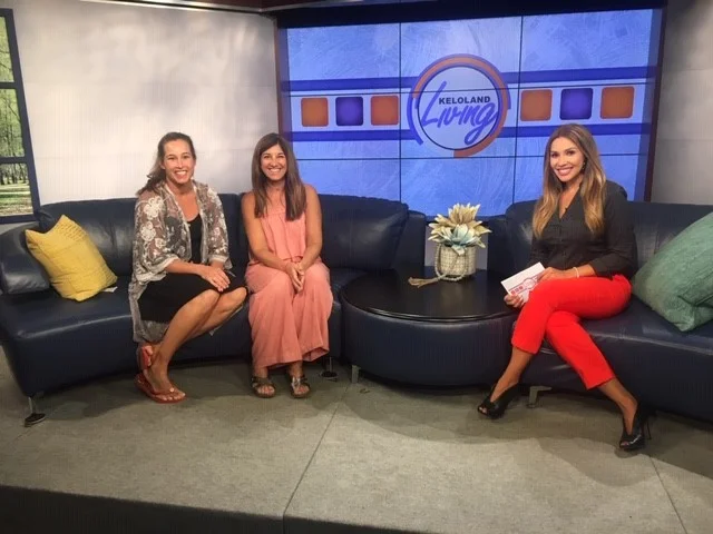Raena and Lisa on Keloland Living promoting FACE FORWARD, LiRa’s 2019 Showcase @kelolandliving