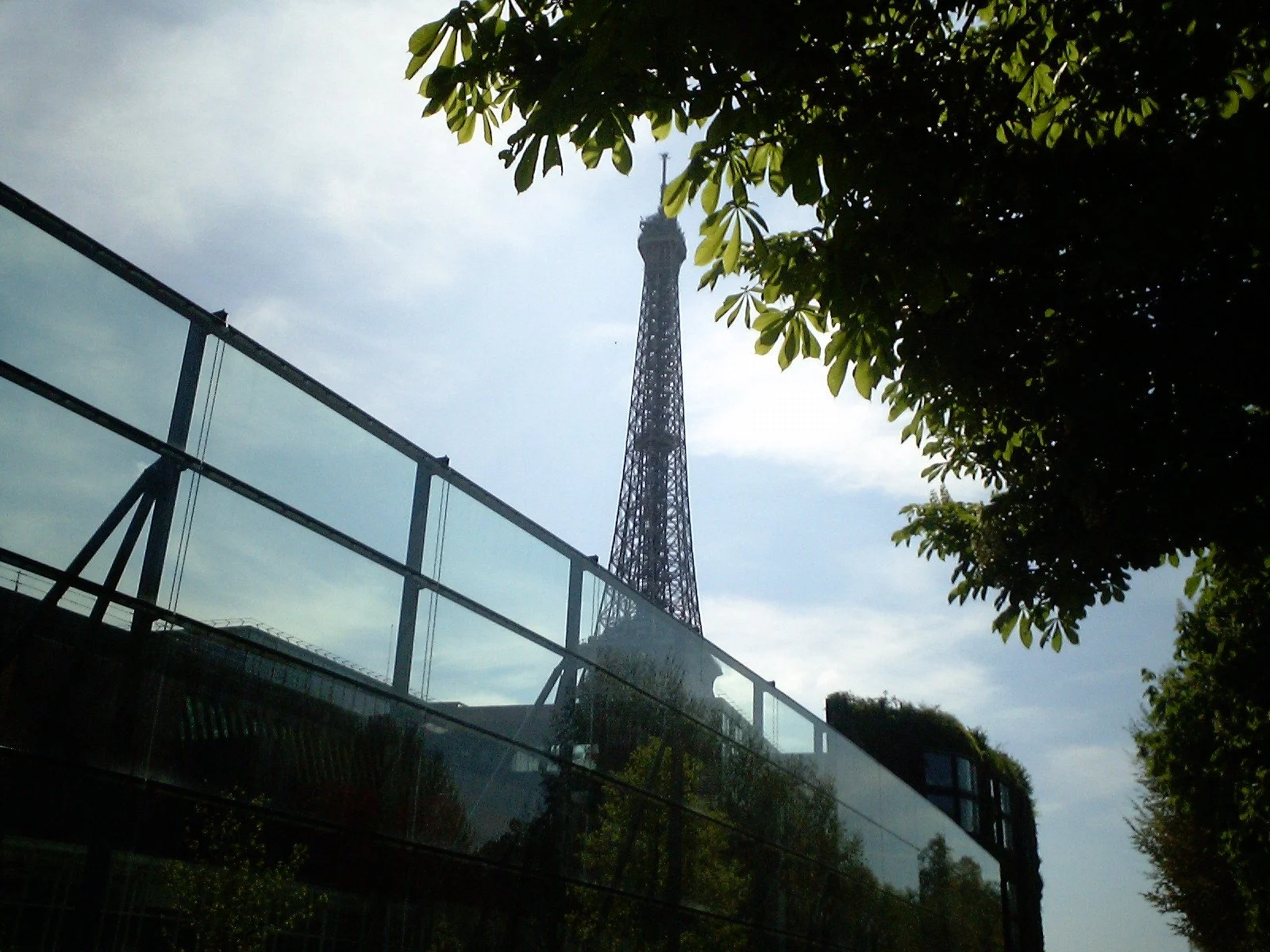 21 Paris Exploring IMGA0076.JPG