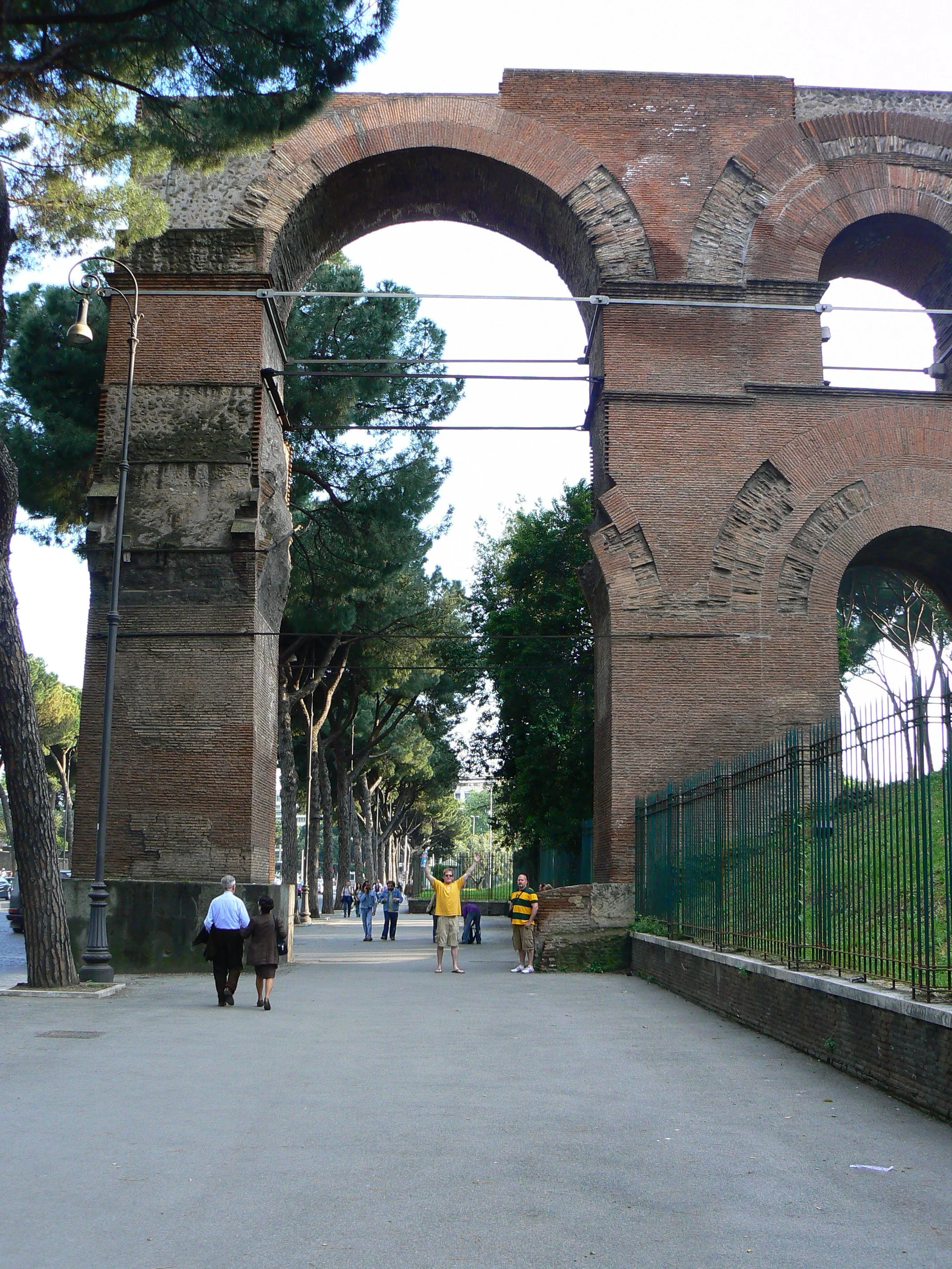 26 Coleseum P1000044.JPG