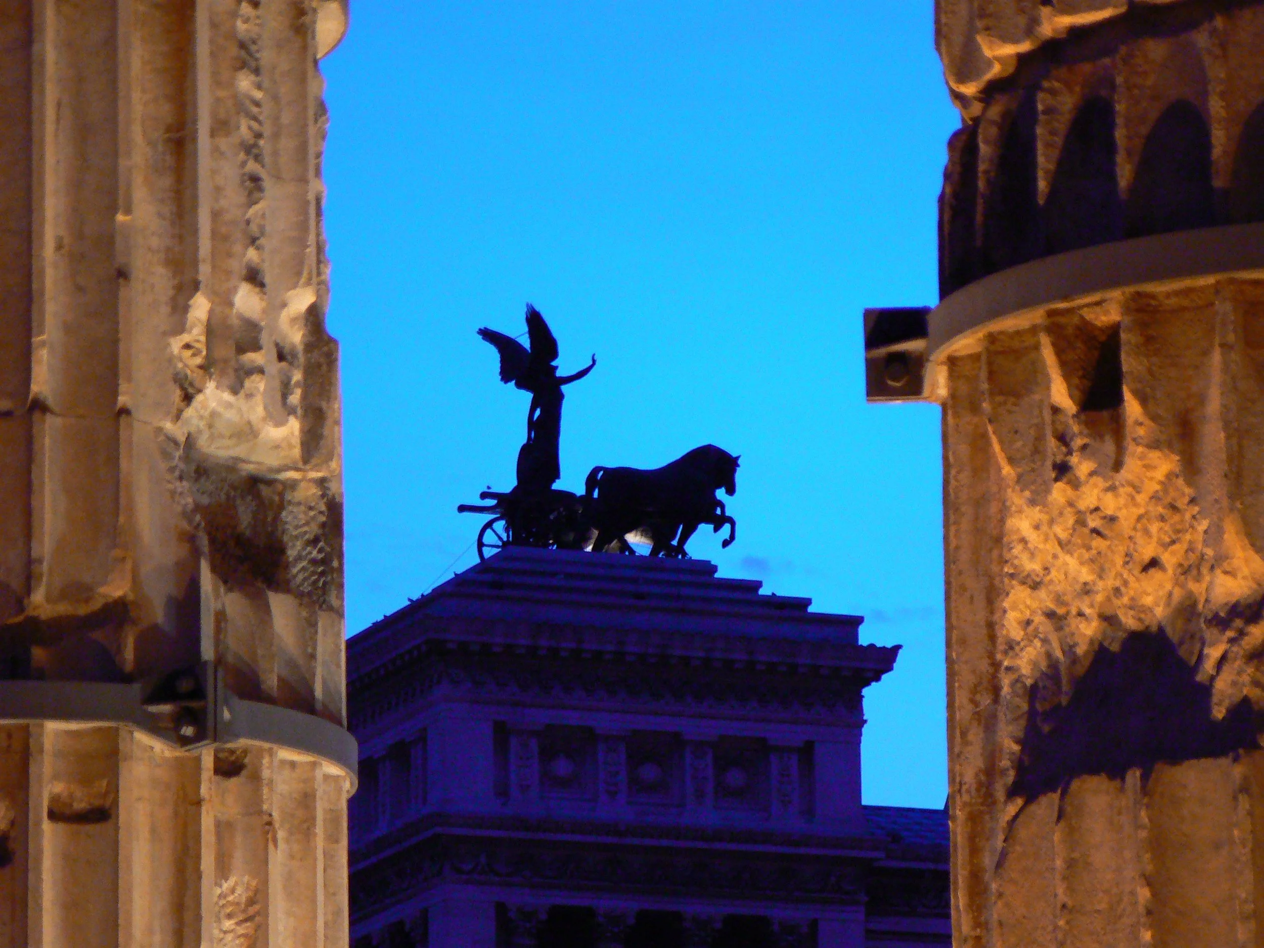 28 Gov Building P1000340.JPG