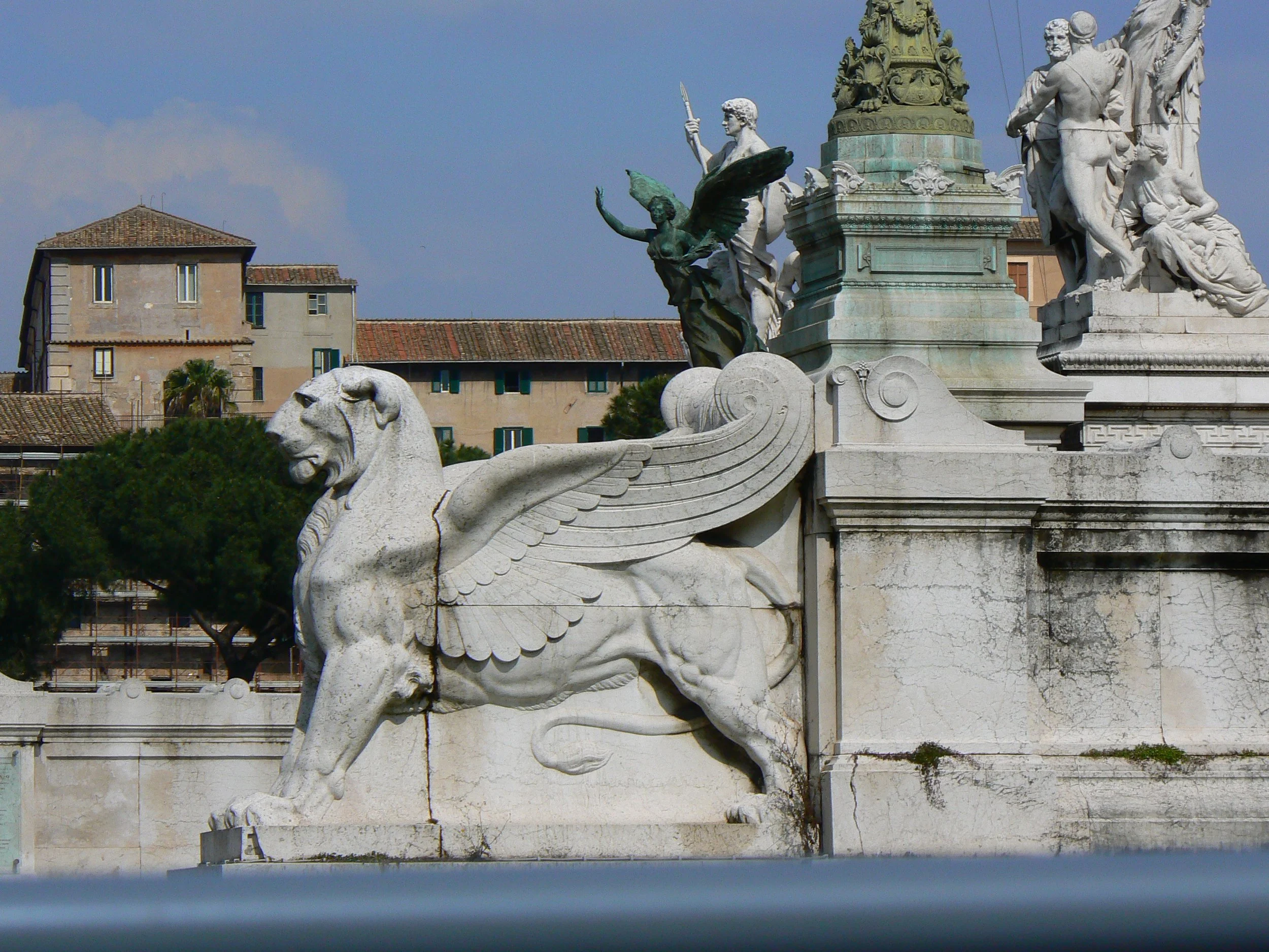 28 Gov Builiding P1000175.JPG