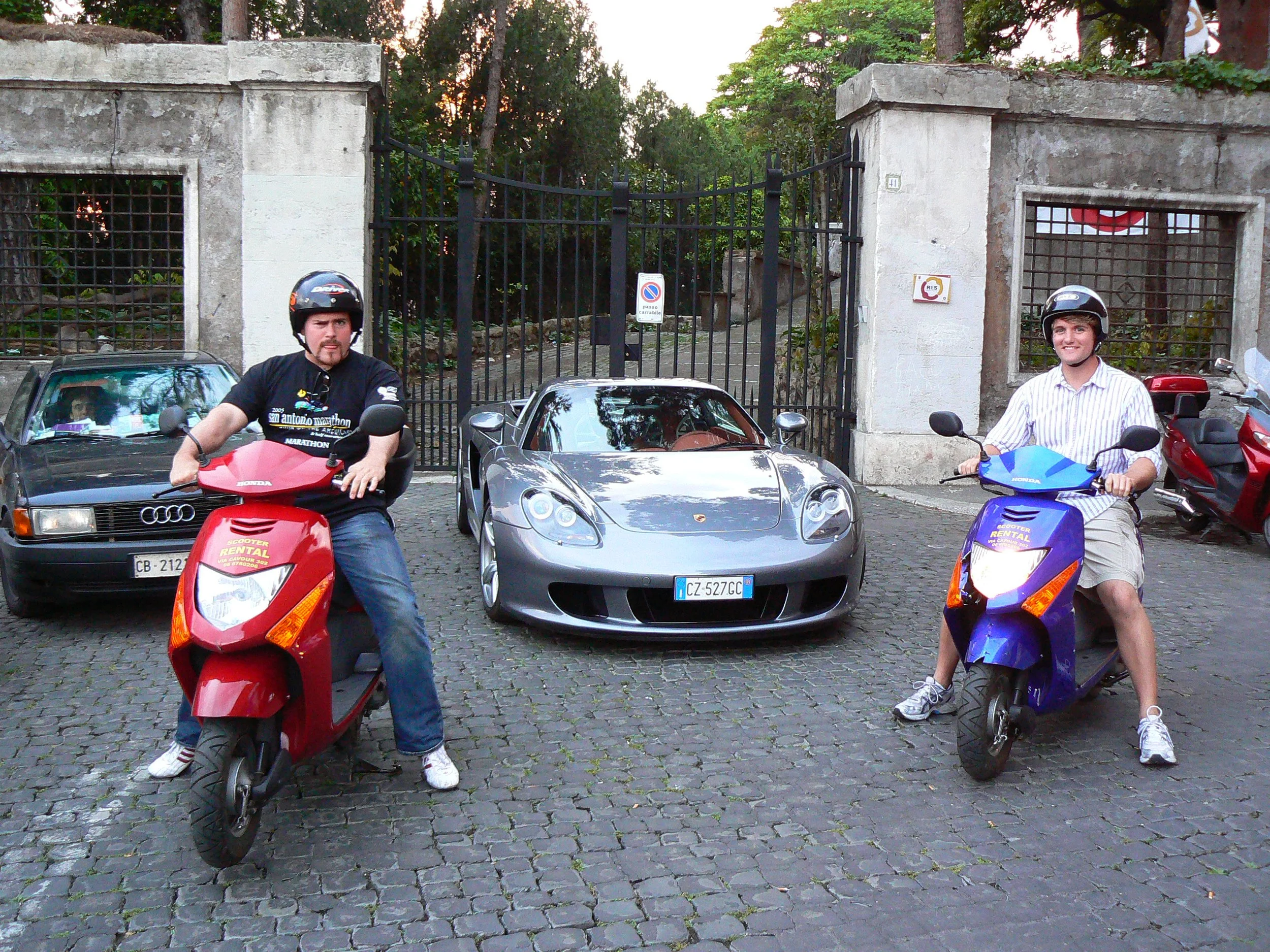 33 Scooters D P1000286.JPG