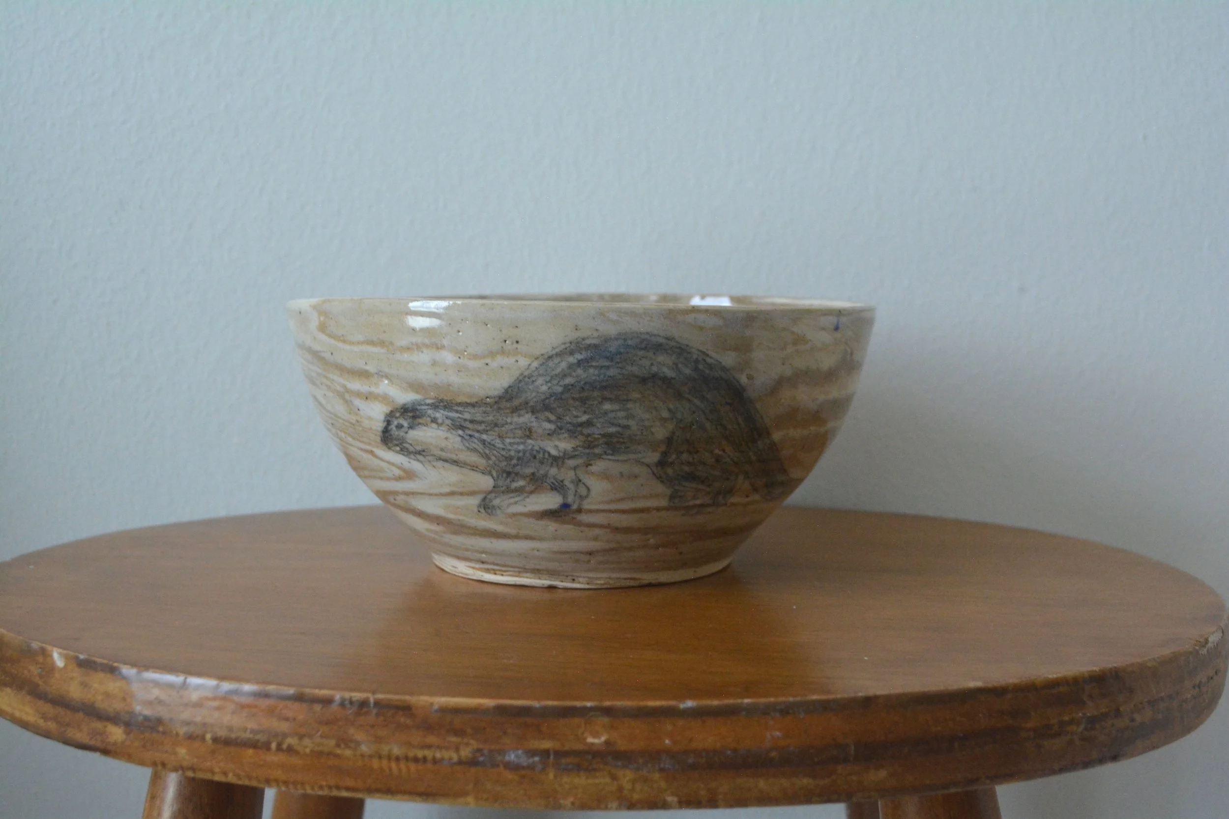 Bowl Agate Runaway Otter (2).JPG