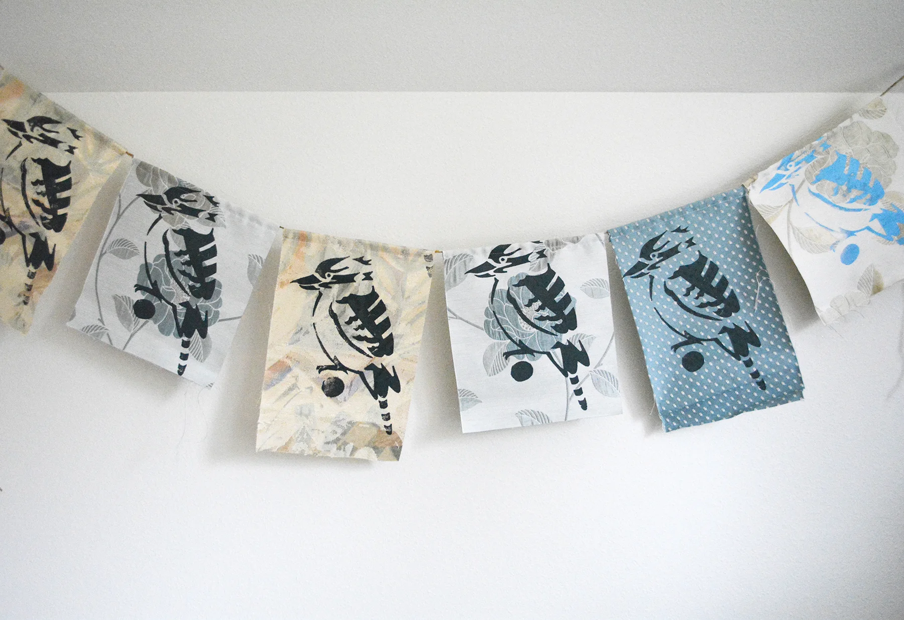 Bunting Kookaburra Blue (3).jpg