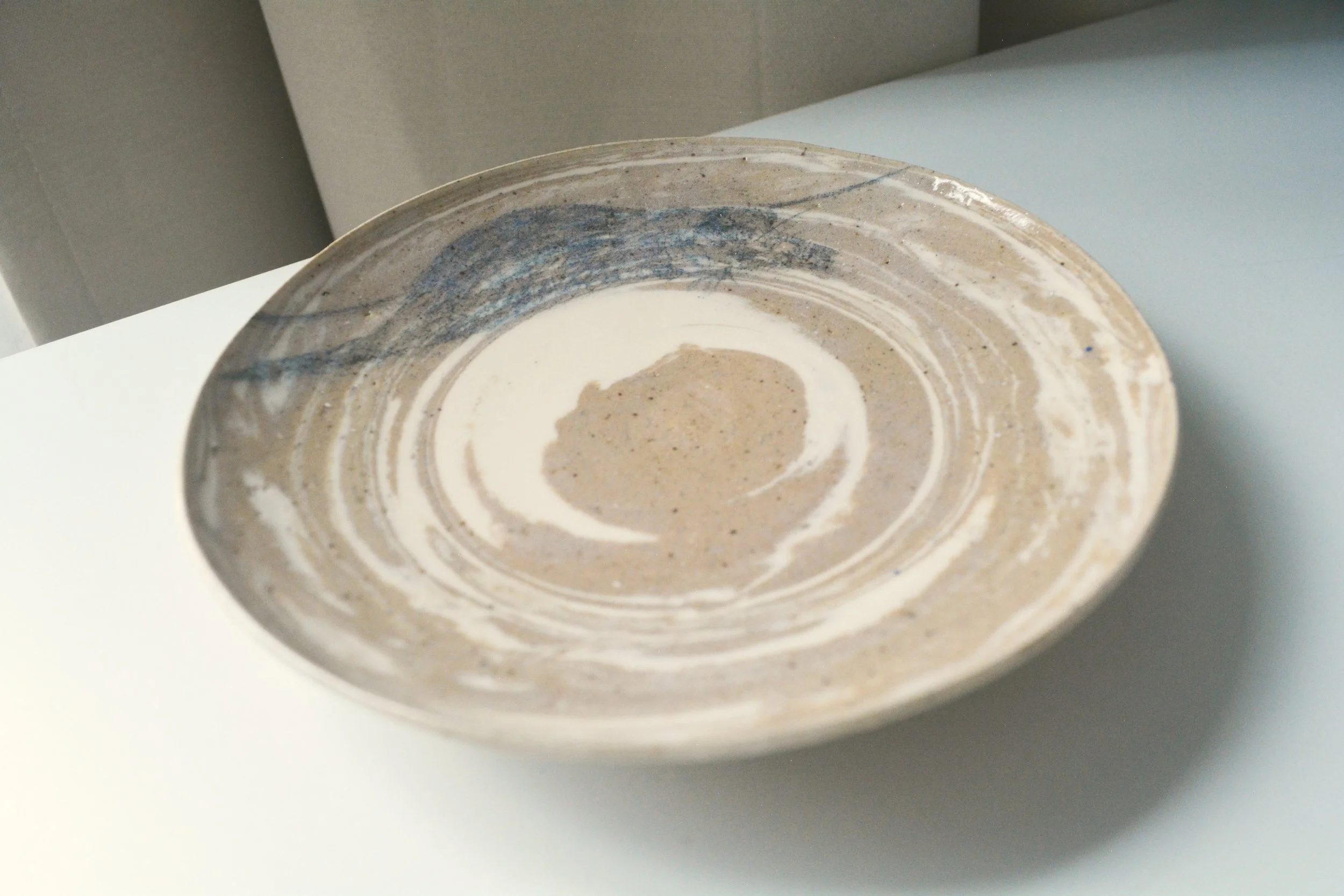 Plate Otter's Lazy Day (1).JPG