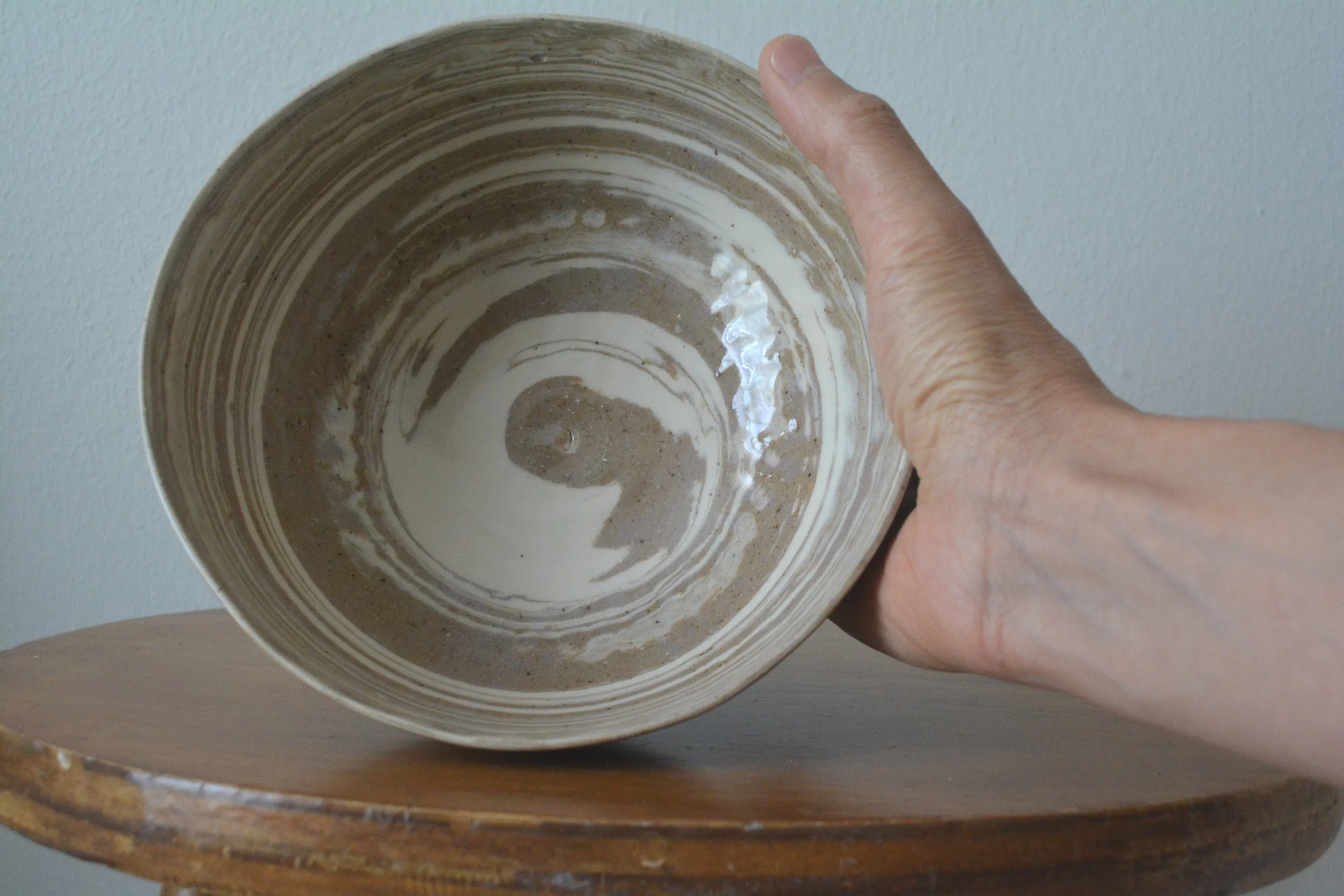 Bowl Agate Runaway Otter (6).JPG