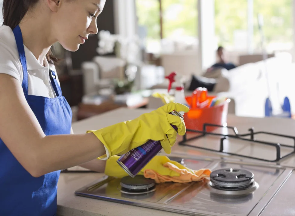 kitchen cleaning.jpg
