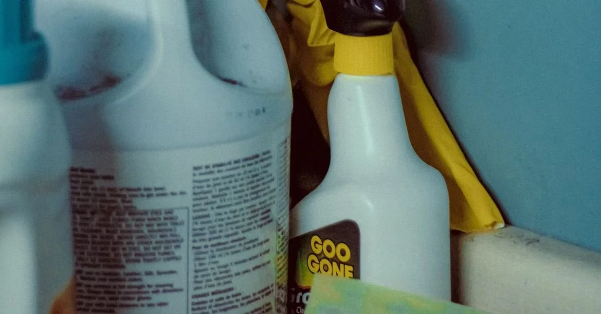 Goof Off Vs Goo Gone (Tested And Compared)