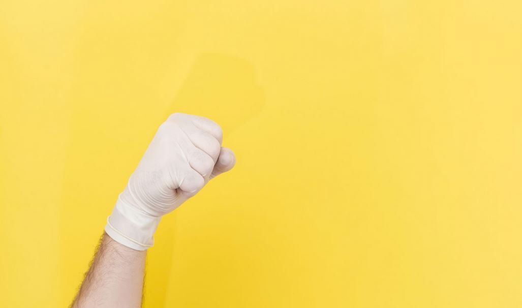 How to Use Vinegar to Kill Mold