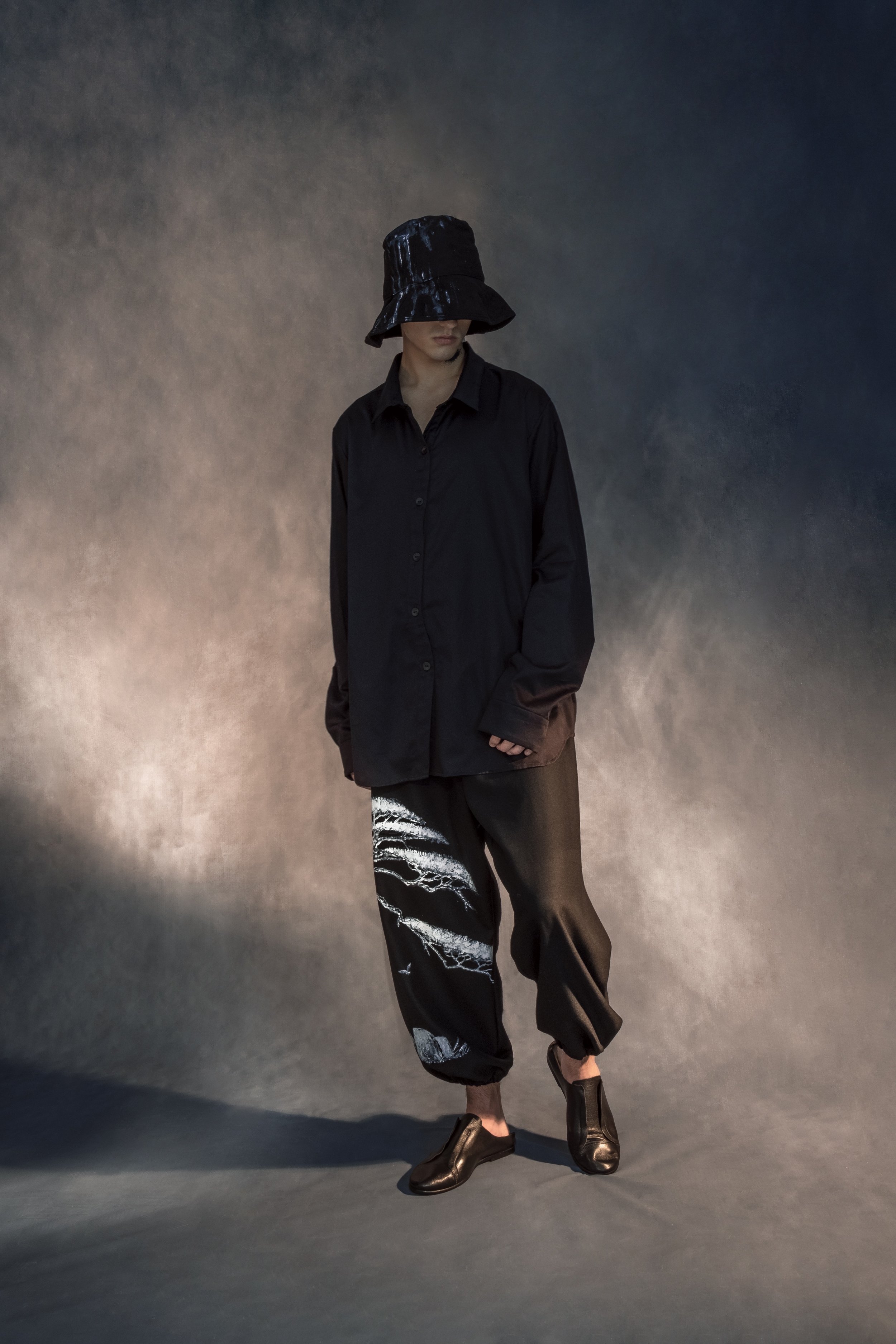 Romantic Chinese landscapes make a statement about Yuexue Wang’s cultural identity in her collection, Mo.