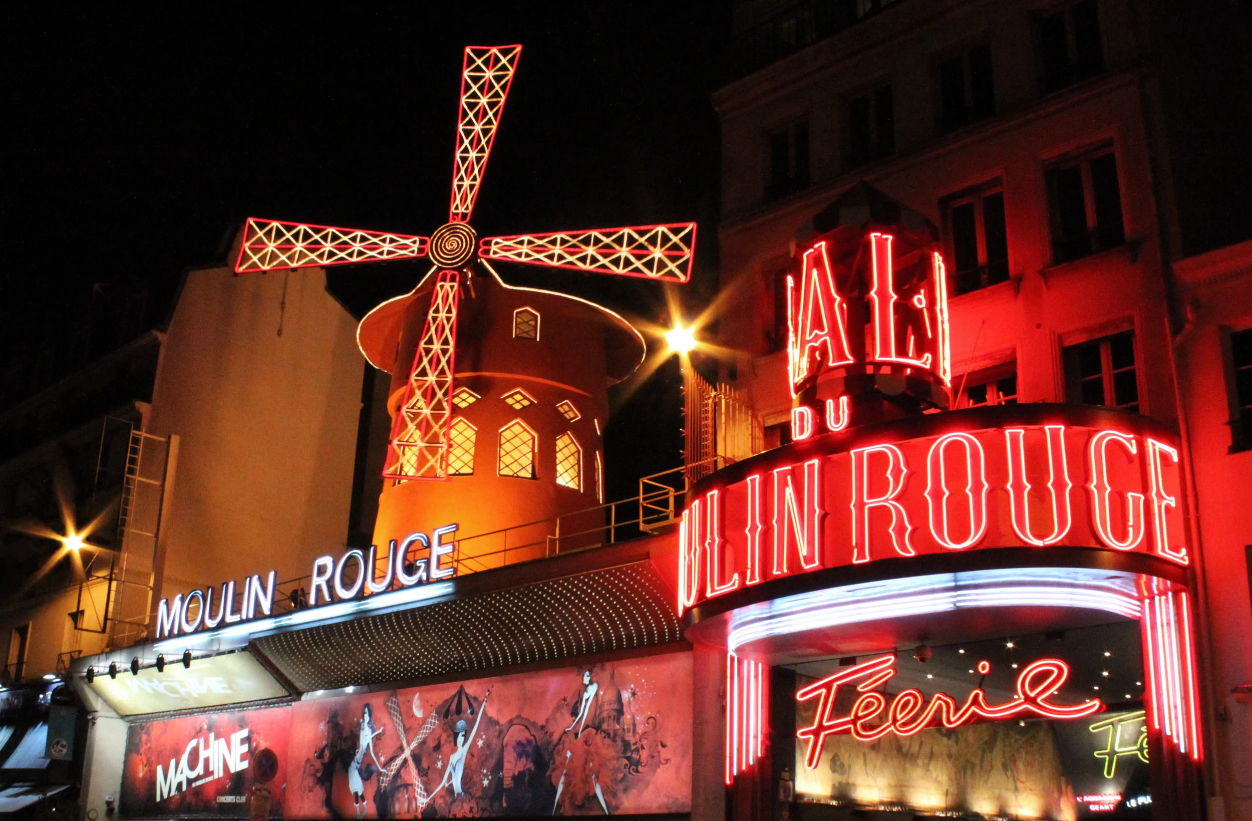 moulin rouge.jpg