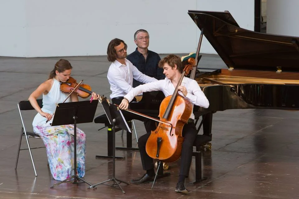 Cc : Christophe Grémiot Festival International de la Roque d'Anthéron (France)