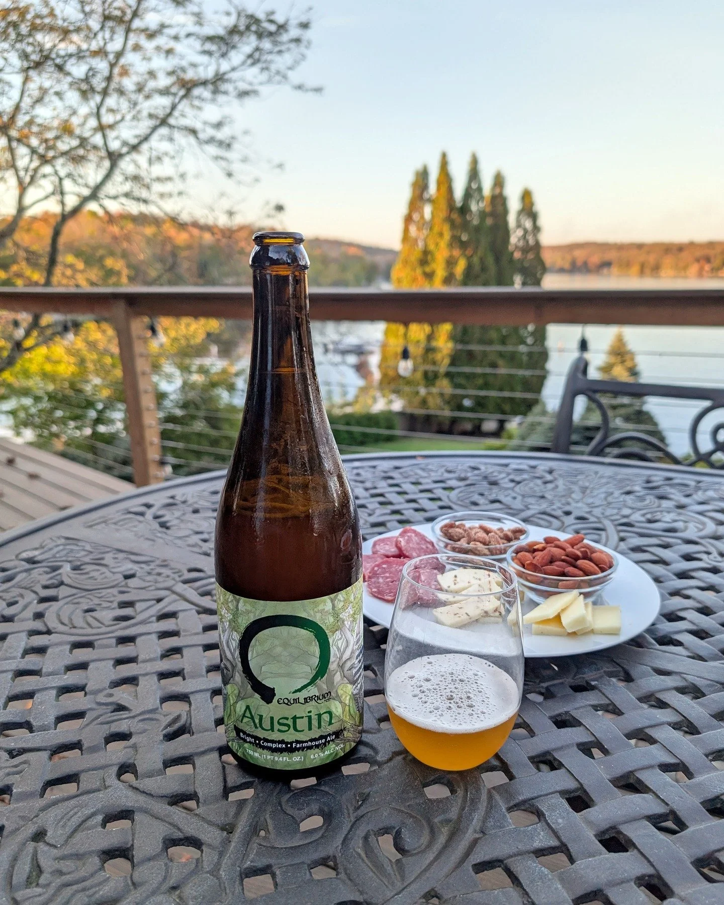 The #Poconos have an unmistakable scent in early autumn: a mix of damp earth, pine needles, and crisp, clean air. It&rsquo;s an aroma that usually exists only in memory -- but every so often a brewer manages to coax the wild scent right into a beer b