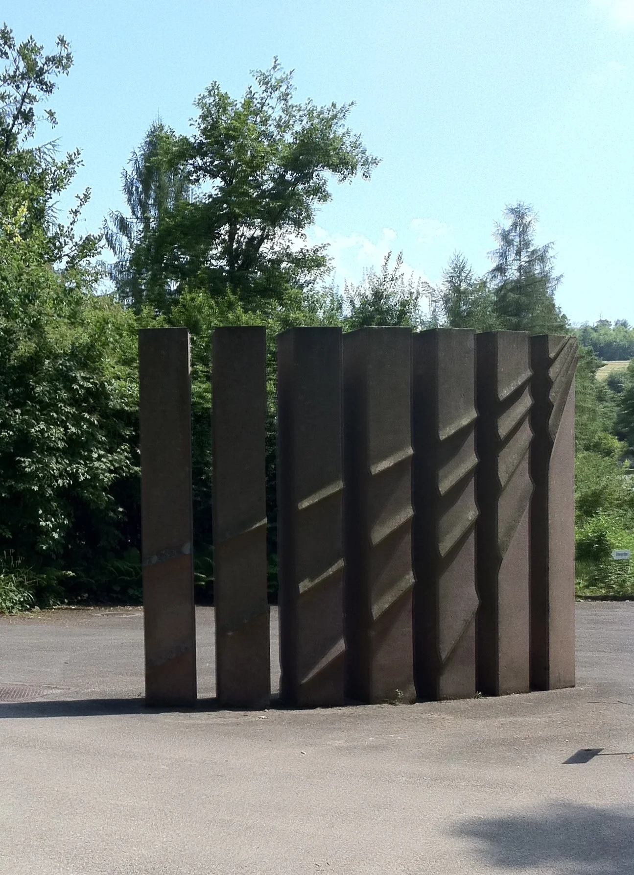 "Zum Licht"  Trachit, 1987   Zürich Witikon