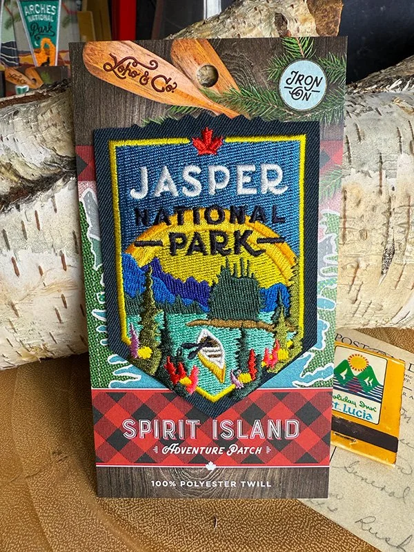 YohoCoDesignerPennantsSpiritIslandJasperNationalParkGuidepostAdventurePatch.jpg