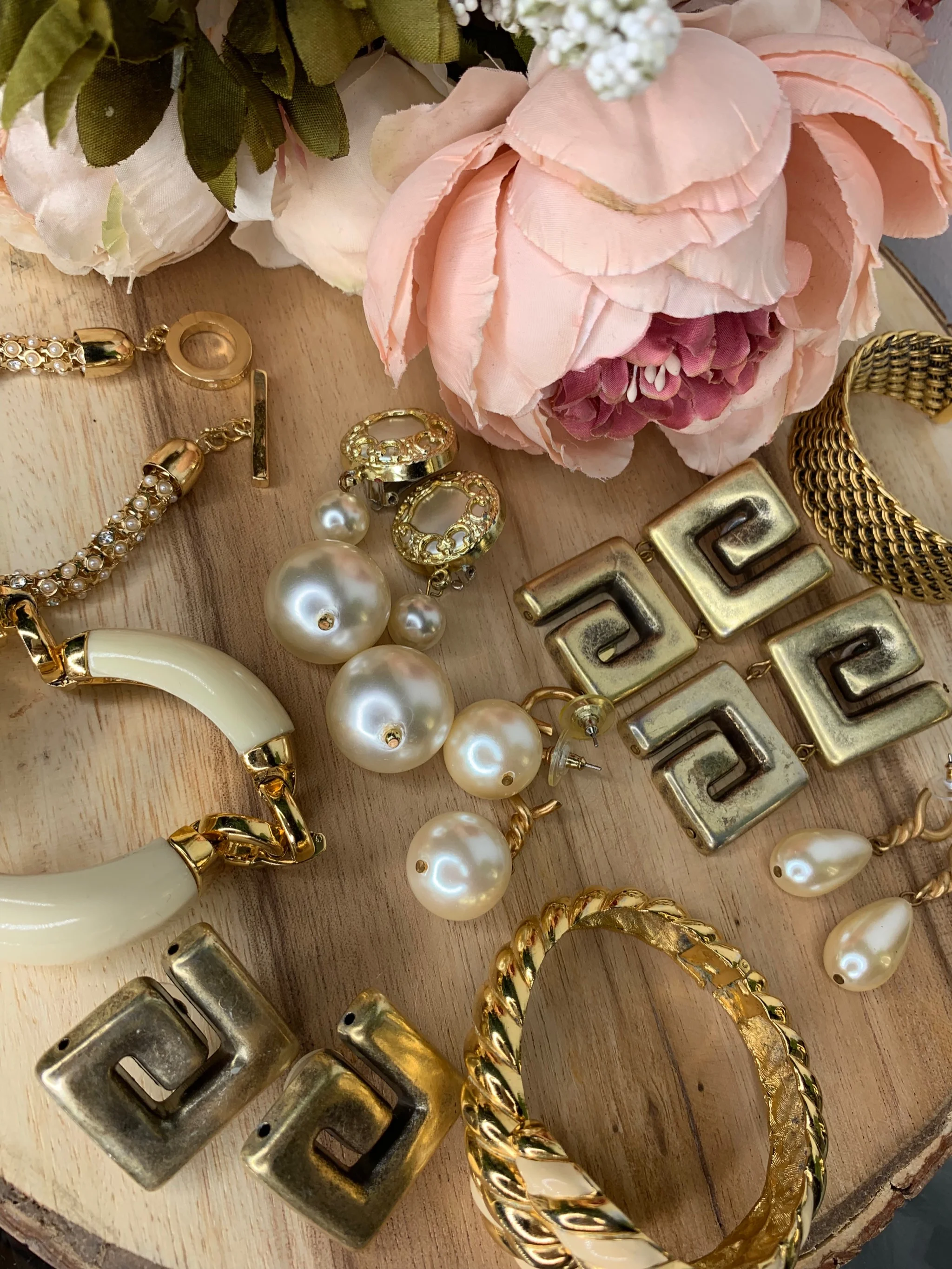 VINTAGE GEM COLLECTION