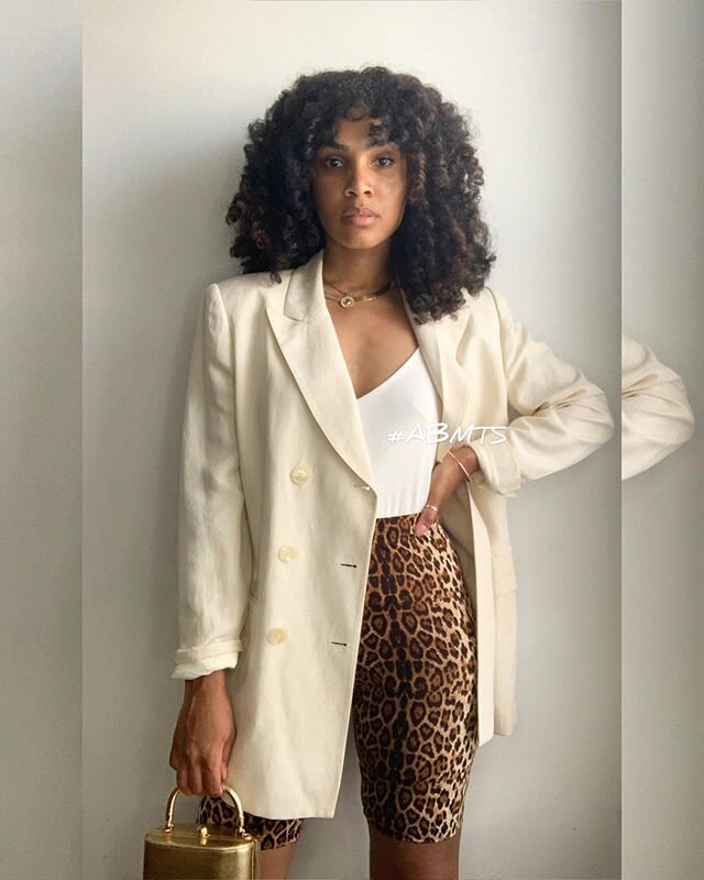 + 💎 Drop&rsquo;s Tuesday 
Shop ABombMuvasThriftShop.com .
.
The #Vintage Blazer Edit: M 6
One of One Available 
#ABMTS @issapopup 
Pls No DM&rsquo;s . .

#BuyBlack #BlackOwned #ShopSmallBusiness #Entrepreneur #BlackOwnedBusiness