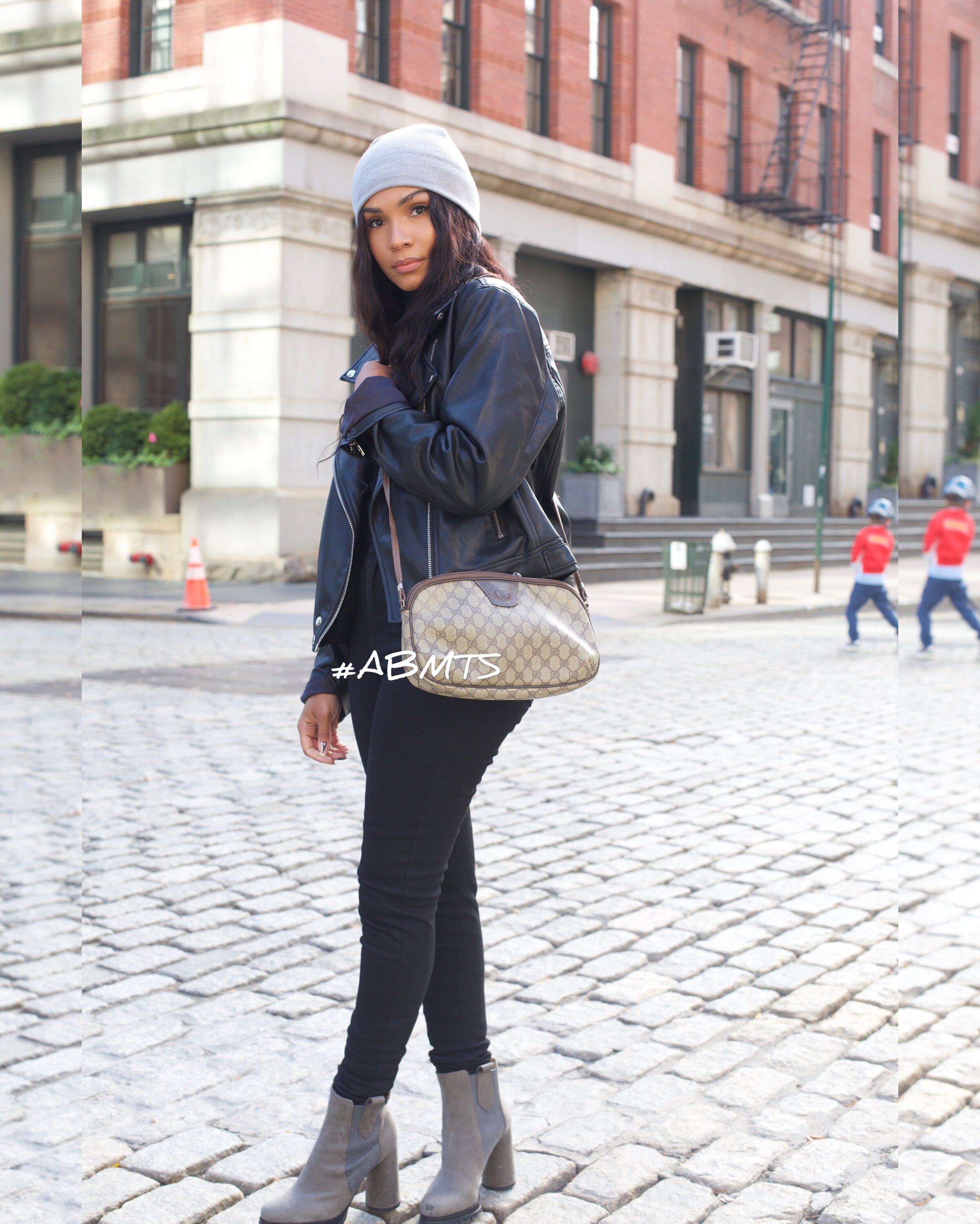 VTG GUCCI SUPREME STRAP CROSSBODY