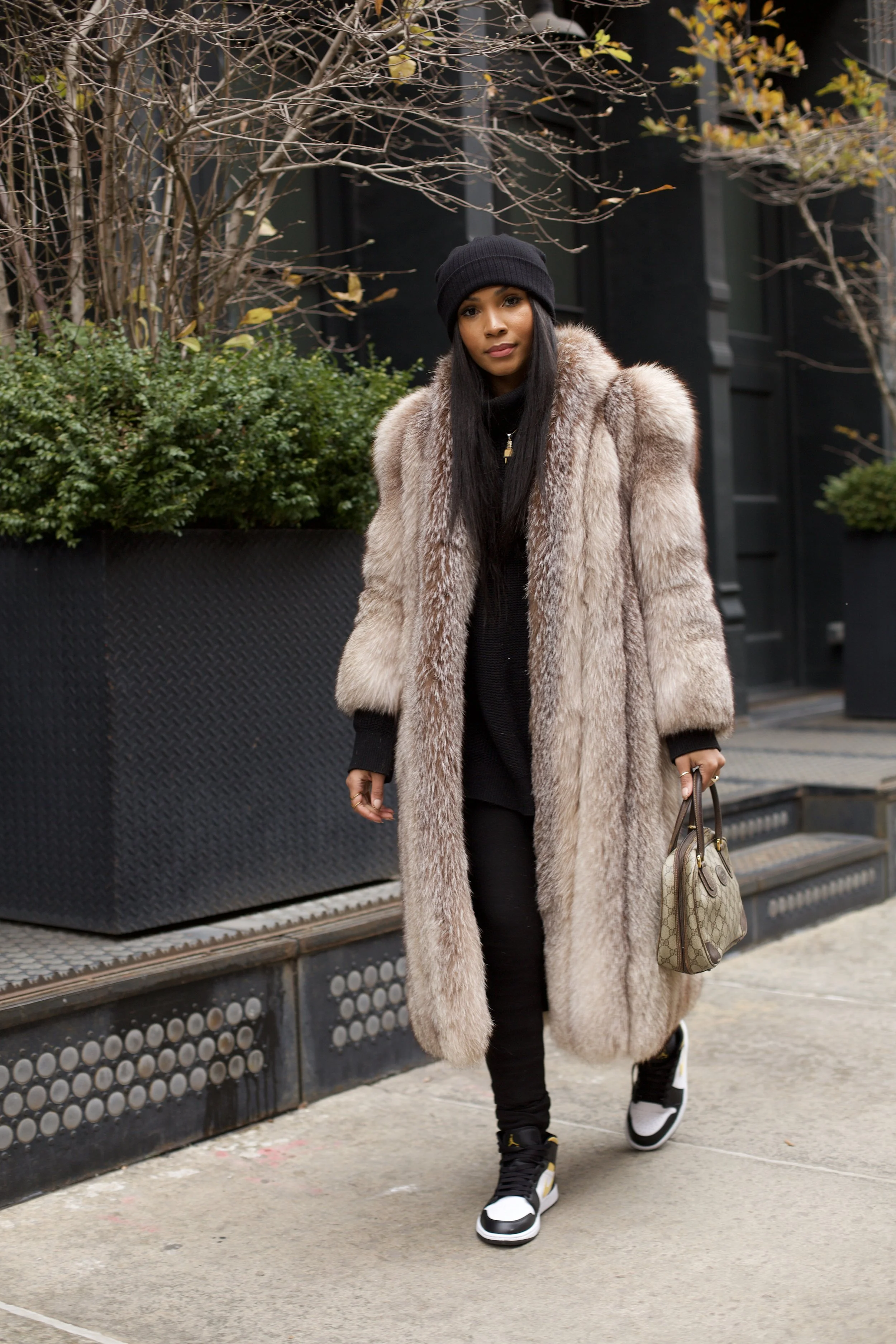 CALL HER CRISTAL - VII