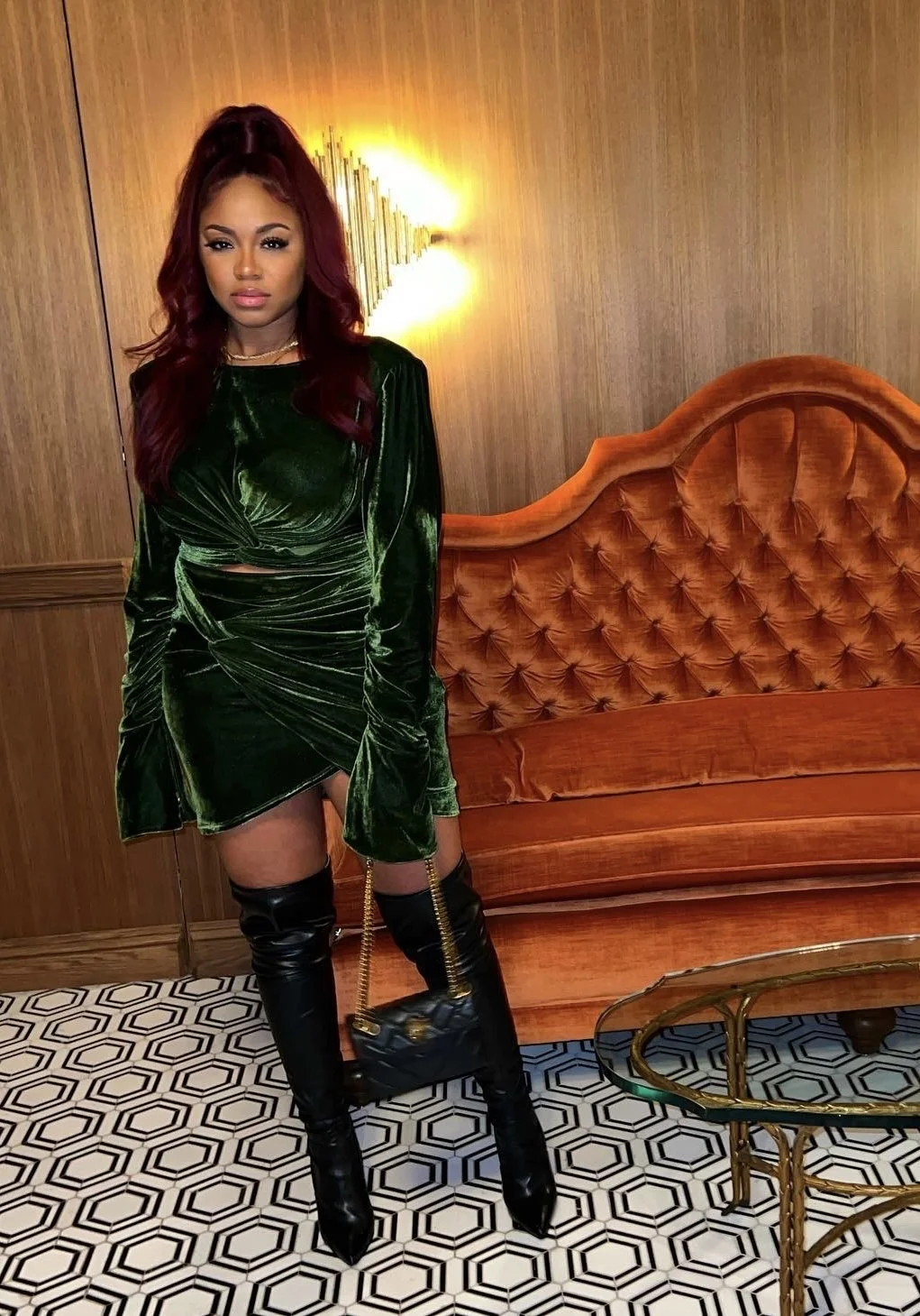 THE VELVET CRUSH