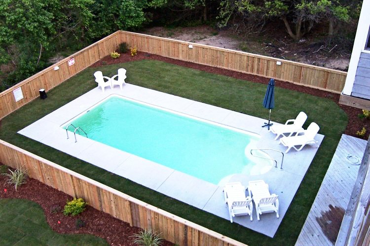 overhead-view-pool-14x32--pool-yard_2893188504_o.jpg