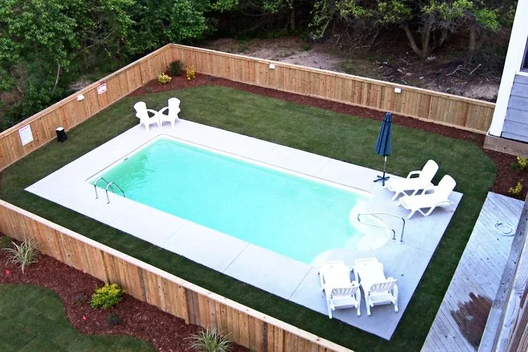 overhead-view-pool-14x32--pool-yard_2893188504_o.jpg