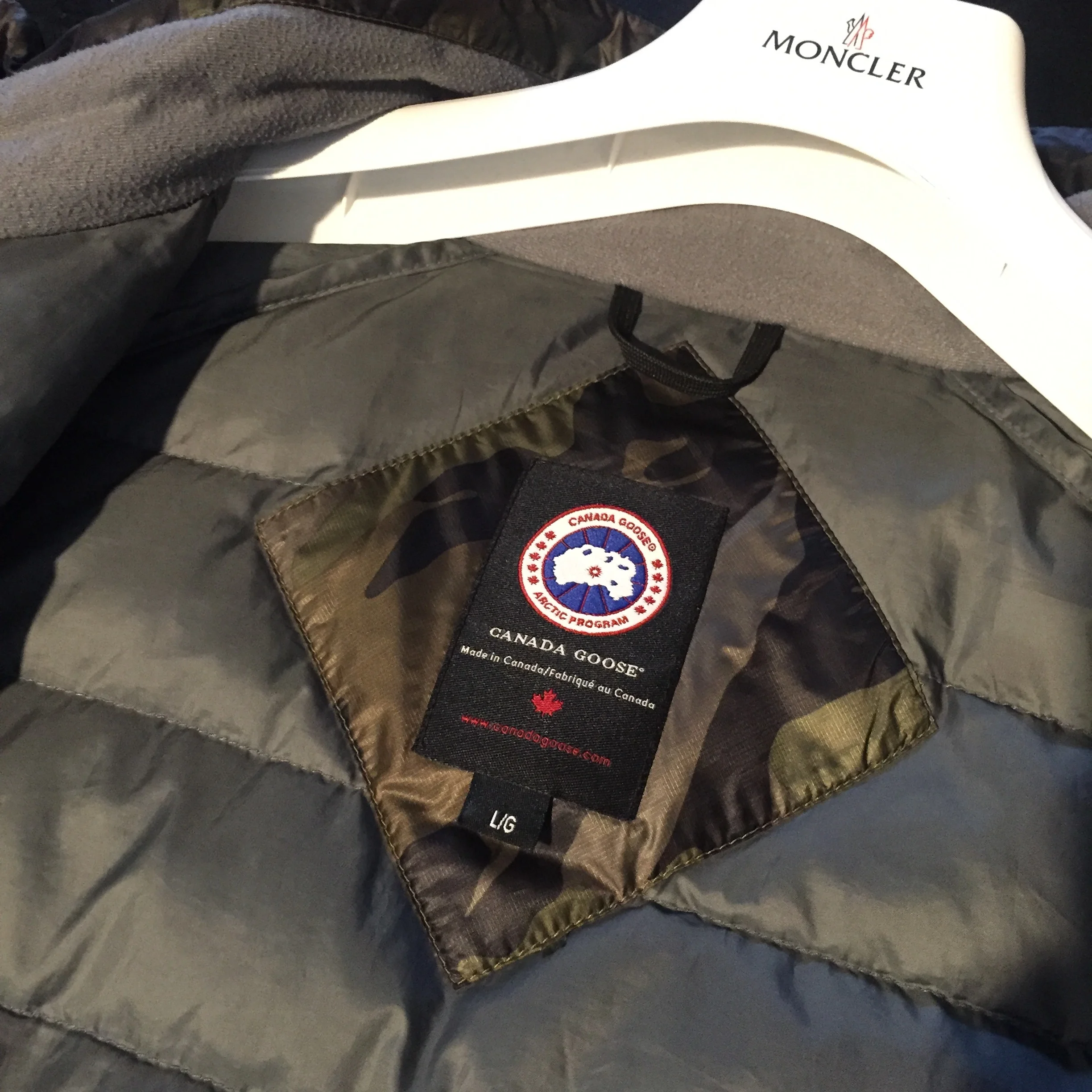 Canada_Goose_Hybridge_Camo_Lite_Arctic_Disk_Inside.jpeg