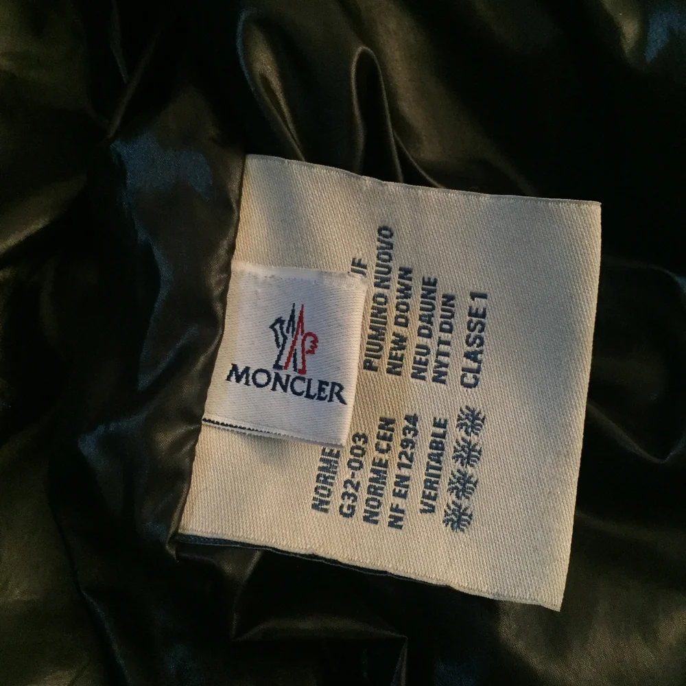 Moncler Bulgarie — X Files