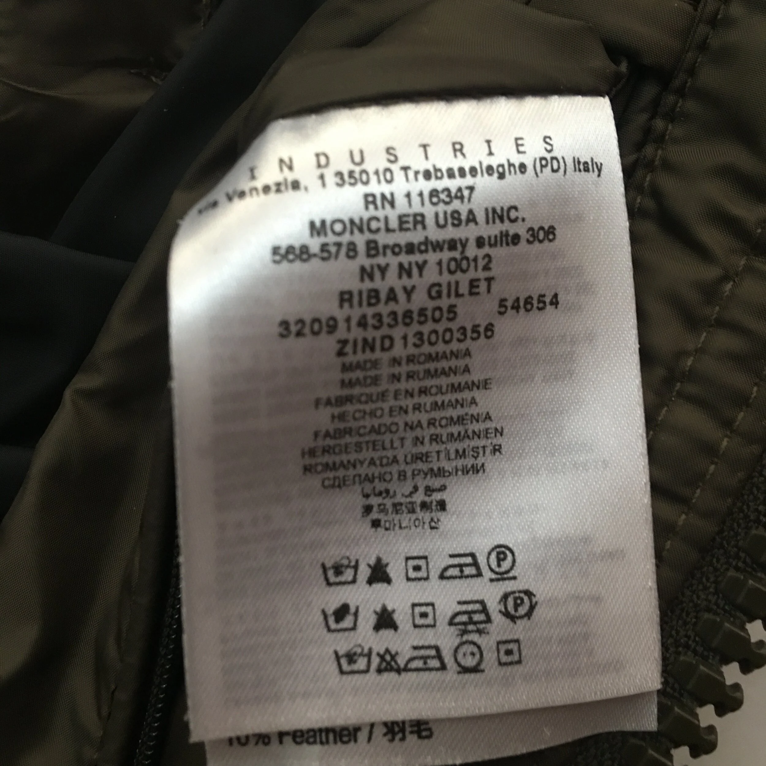 BF1544F7-382E-4CC5-92B3-5159ECEEAC91