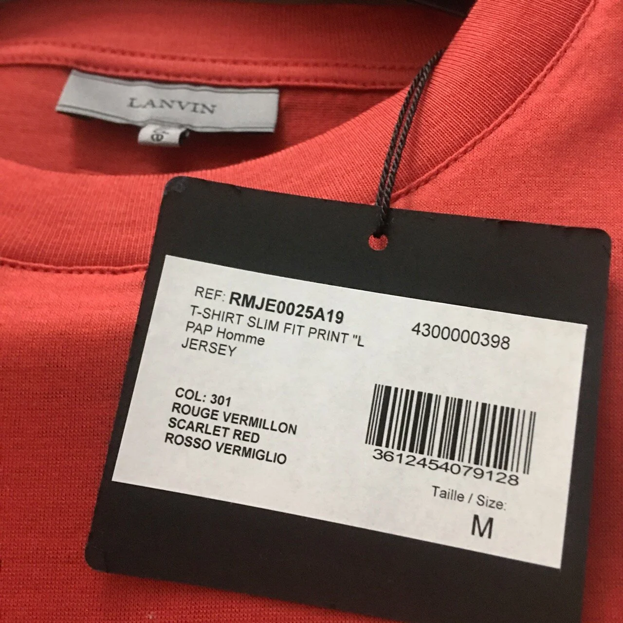 CEF6A1CD-6A0B-4119-A698-12AA96AAAF54