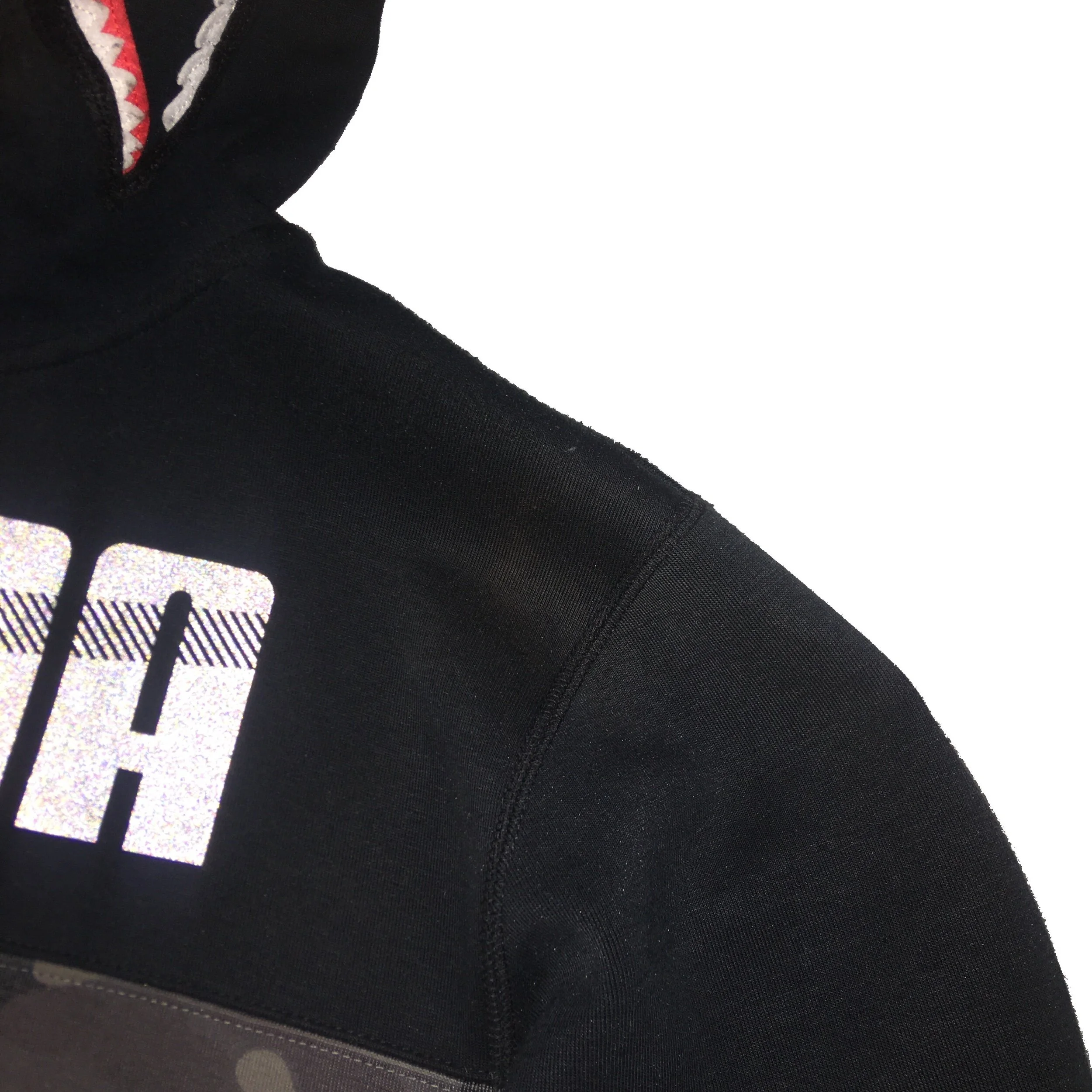 E7D71A37-D71B-443C-8B8A-69D99A6BB881