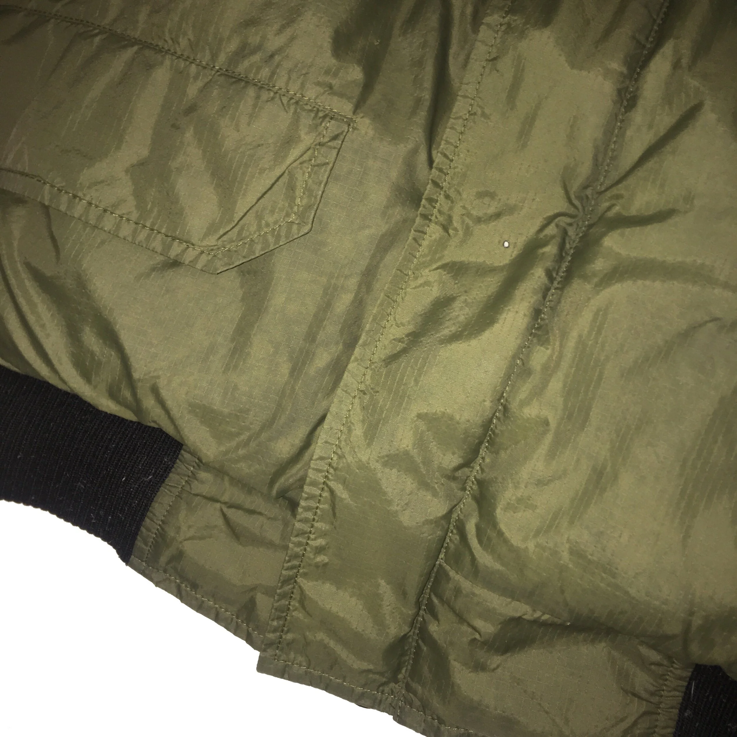 1F905AD6-0031-4BF7-86E5-35785DEA64E3