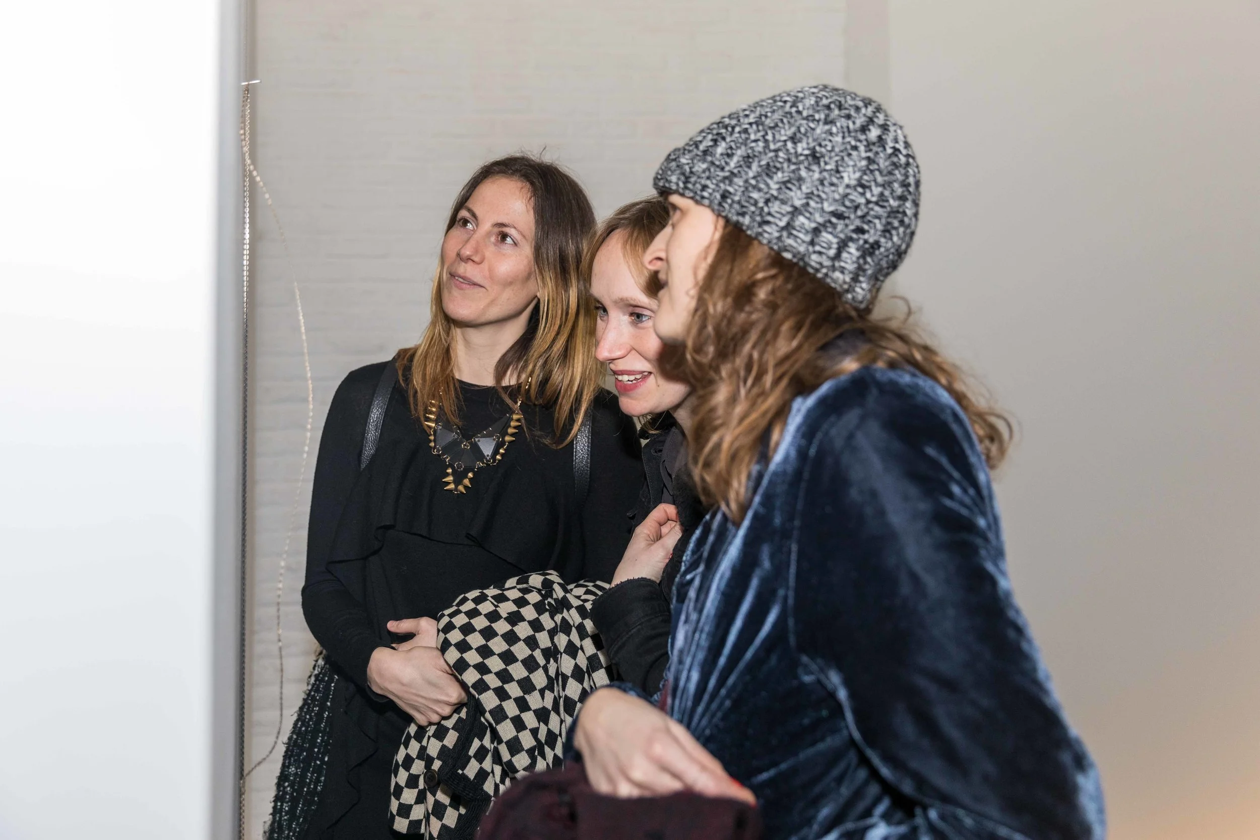  From Walter to Valerie:
24 jewellery designers explore industrially manufactured chains

A cooperation between the Jewellery Design department of St Lucas School of Arts Antwerp, Walter Fischer GmbH Co. KG and Valerie Traan Gallery 