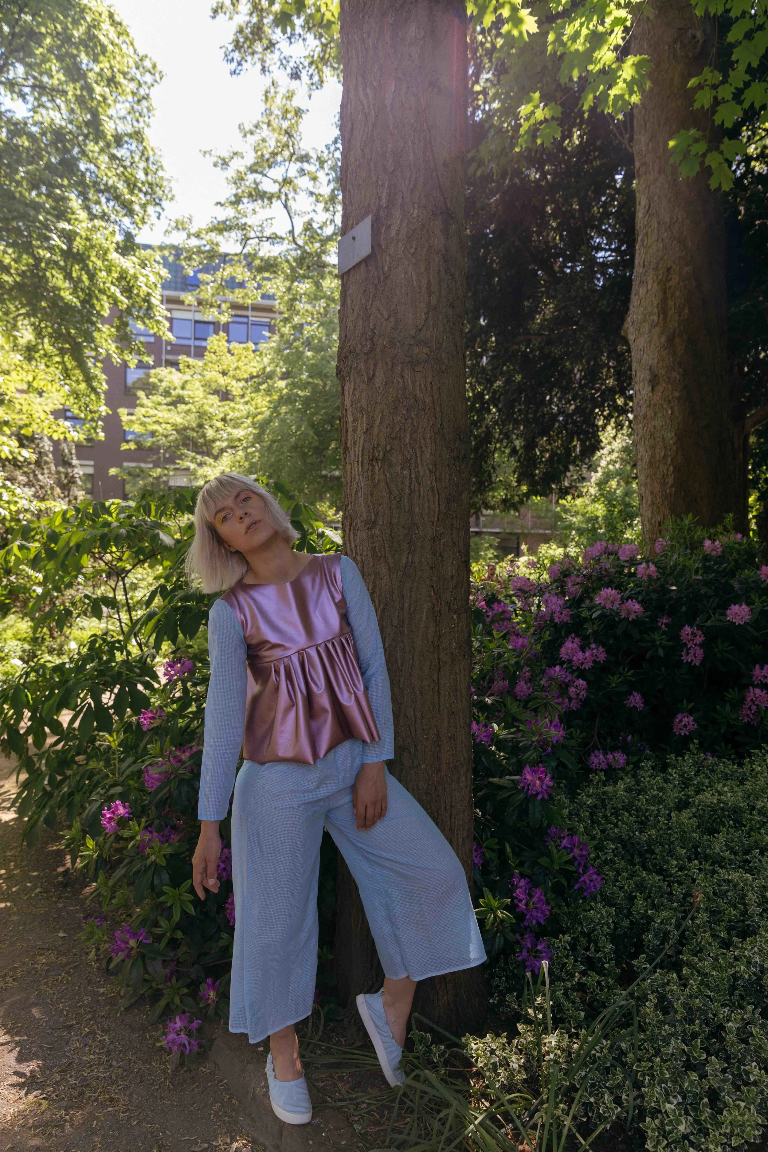Elysian V
Photographer: Alexis Breugelmans
Model: Chloë De Witte
Fashion designer: Ariadna Mladen
Make-up: Celine Dewit