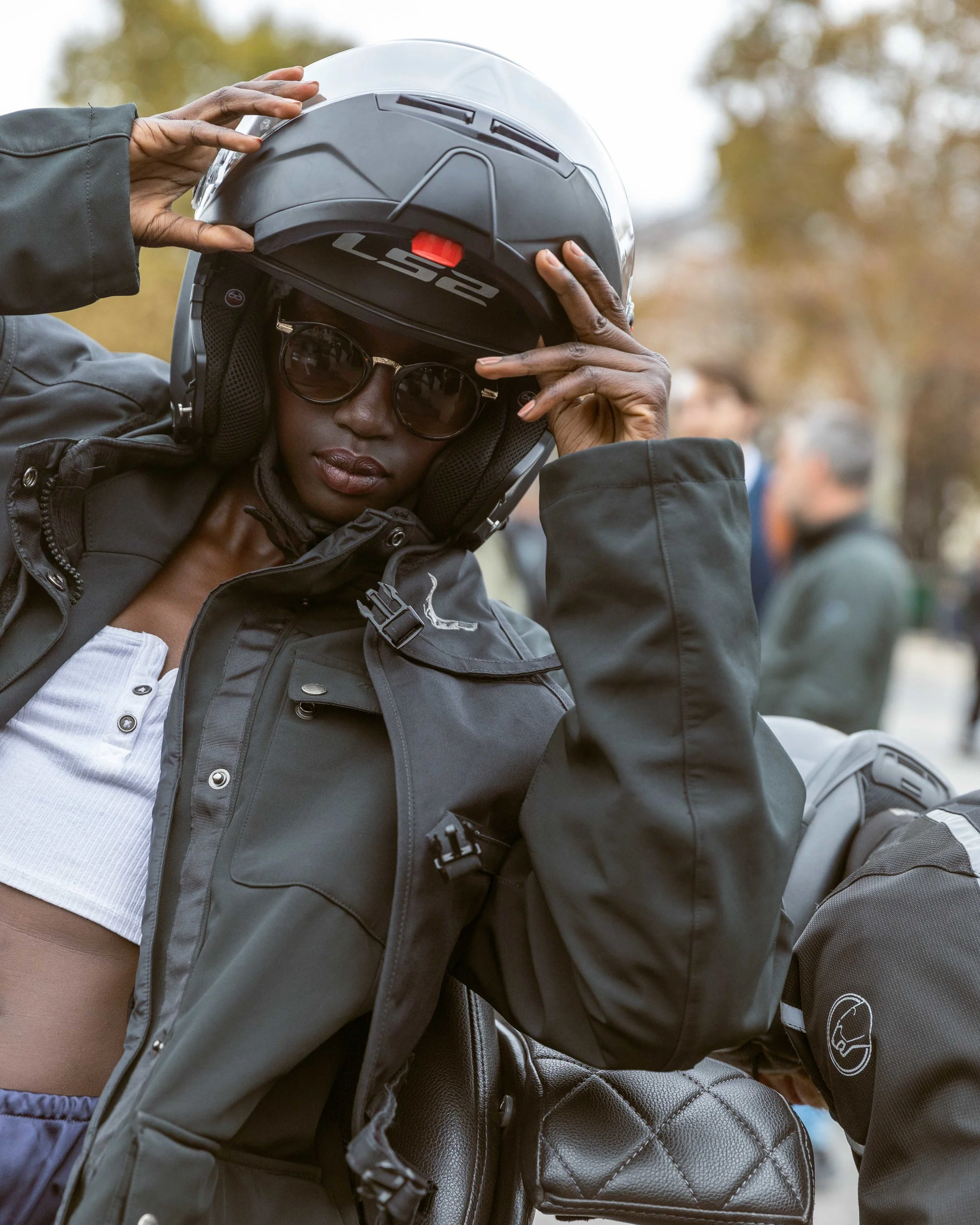 Streetstyle-photography-Chanel-Paris-Fashion-Week-copyright-Alexis-Breugelmans-005.jpg
