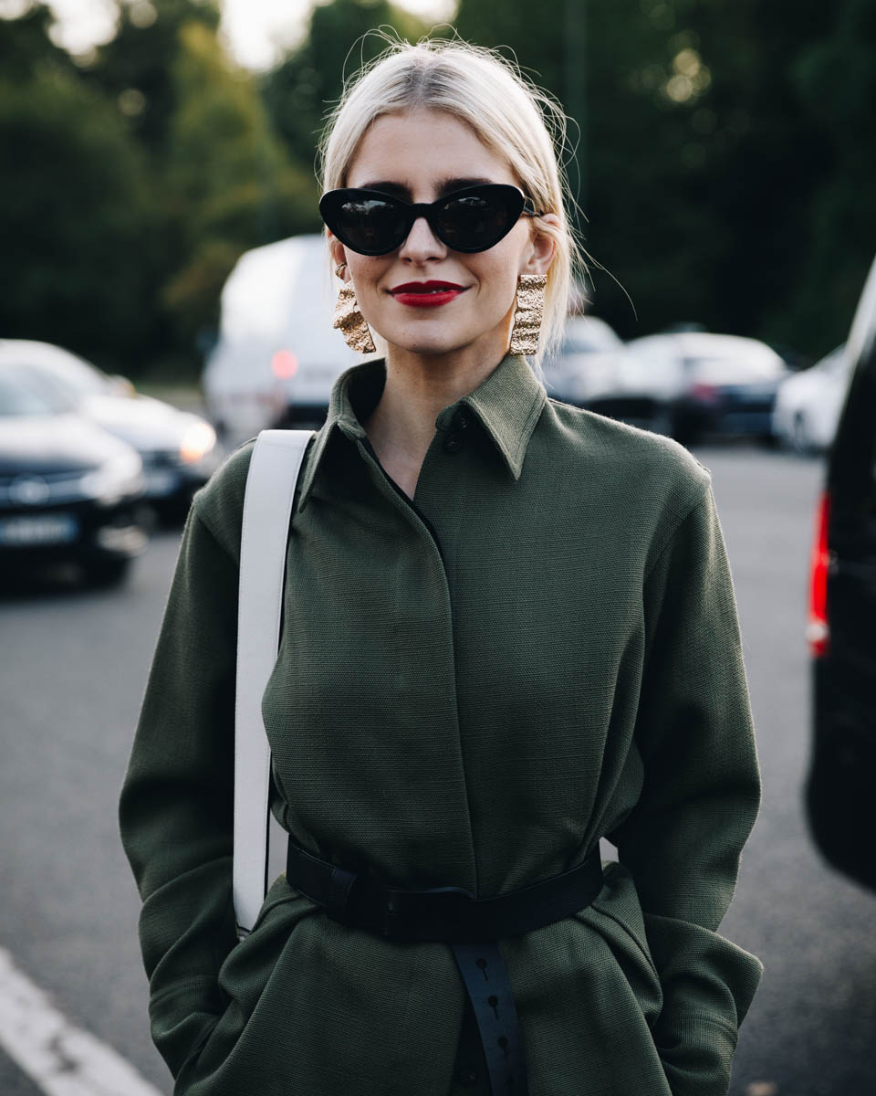 Caro Daur - HERMES - street style photo in Paris