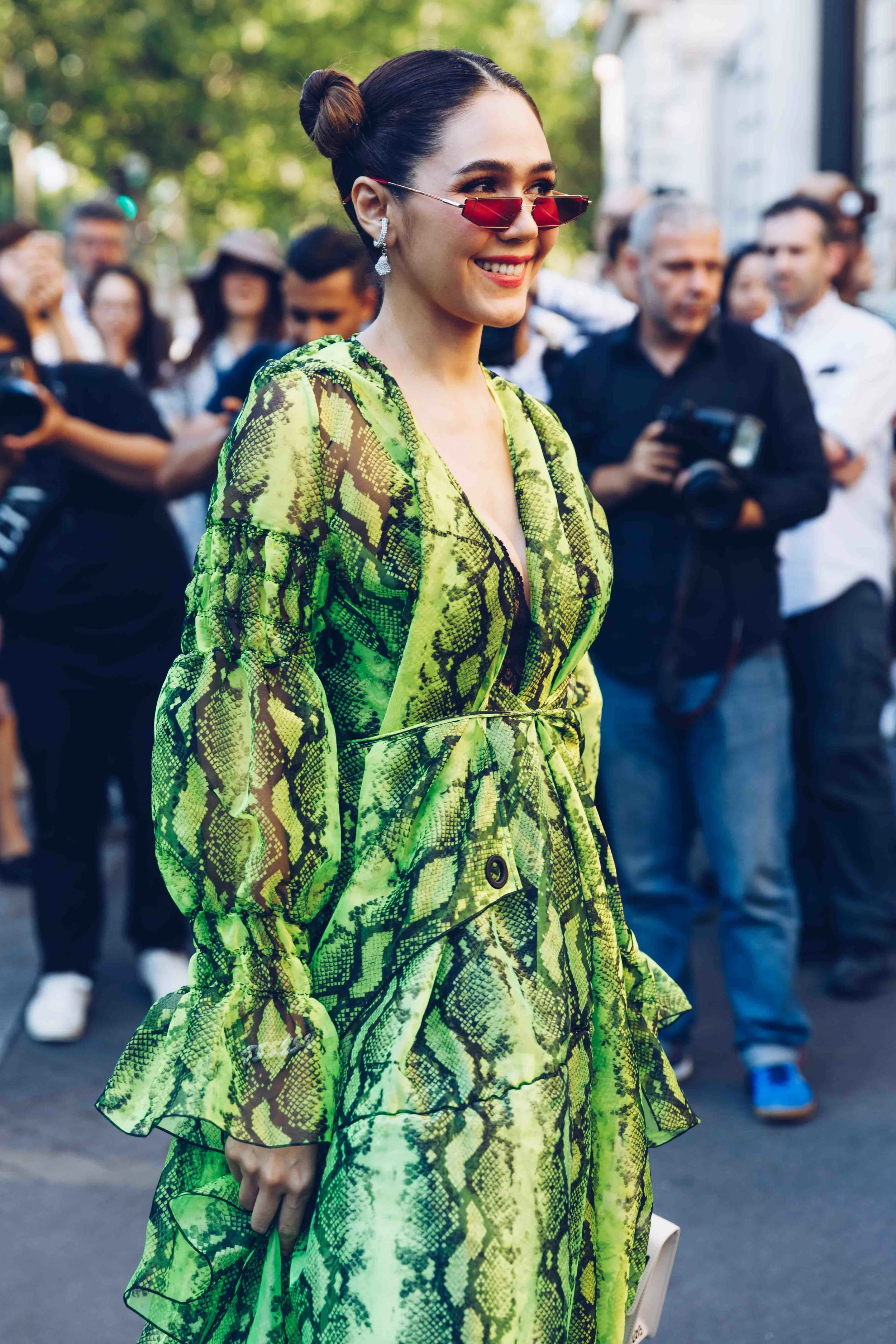 Street style at Giambattista Valli during Paris Fashion Week Haute-Couture Fall/Winter 2019/2020
© Alexis Breugelmans, All Rights Reserved