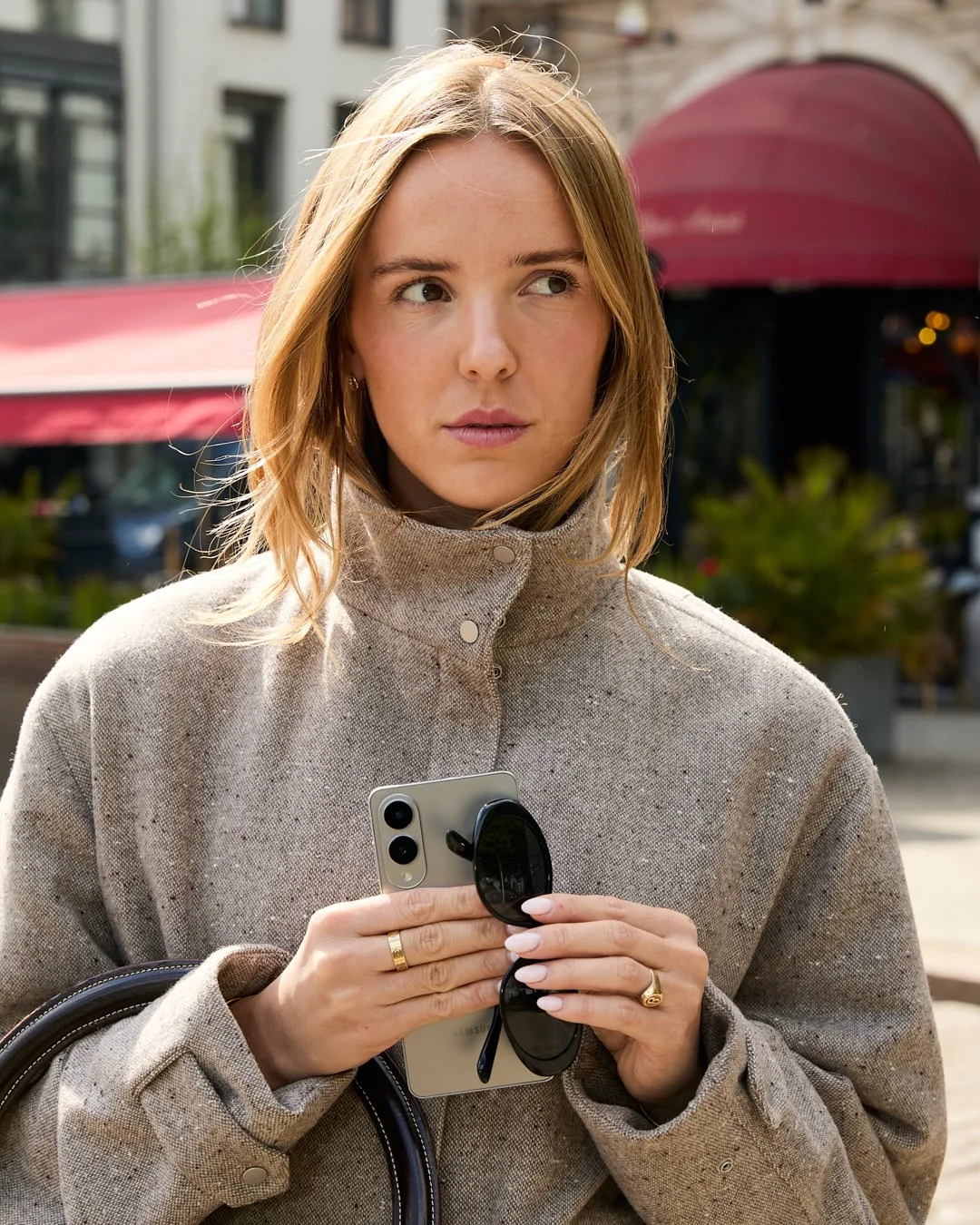 Samsung x Exclusive Look Campaign - Samsung Galaxy S25 Edge
