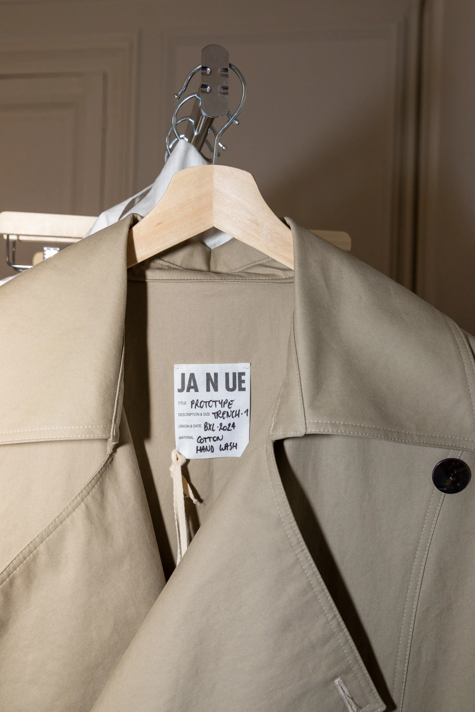 MAD-Brussels-Untitled-Showroom-PFW-March-2025-20250304-Alexis-Breugelmans-ABX-MEDIA-LowRes-007.jpg