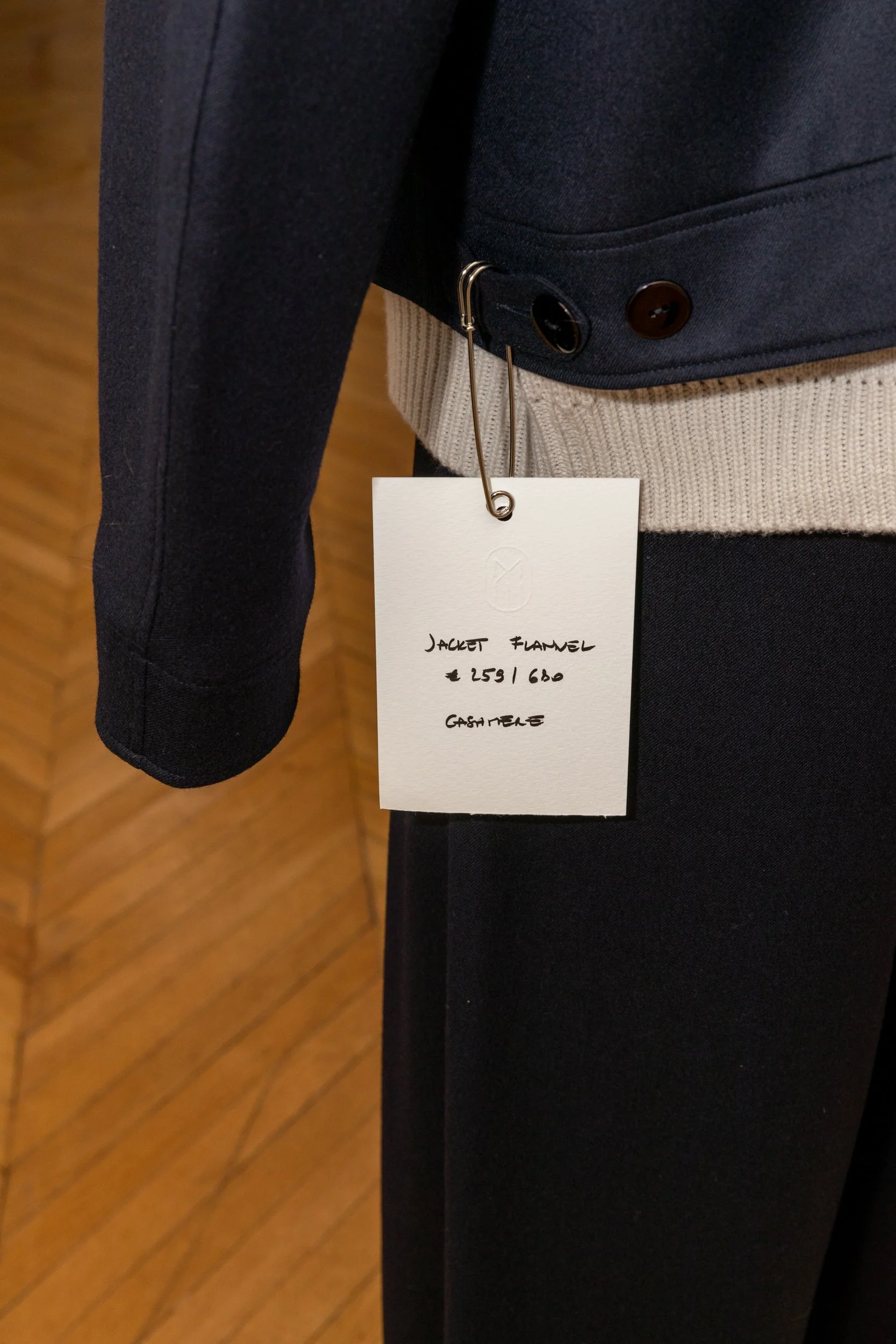 MAD-Brussels-Untitled-Showroom-PFW-March-2025-20250304-Alexis-Breugelmans-ABX-MEDIA-LowRes-015.jpg
