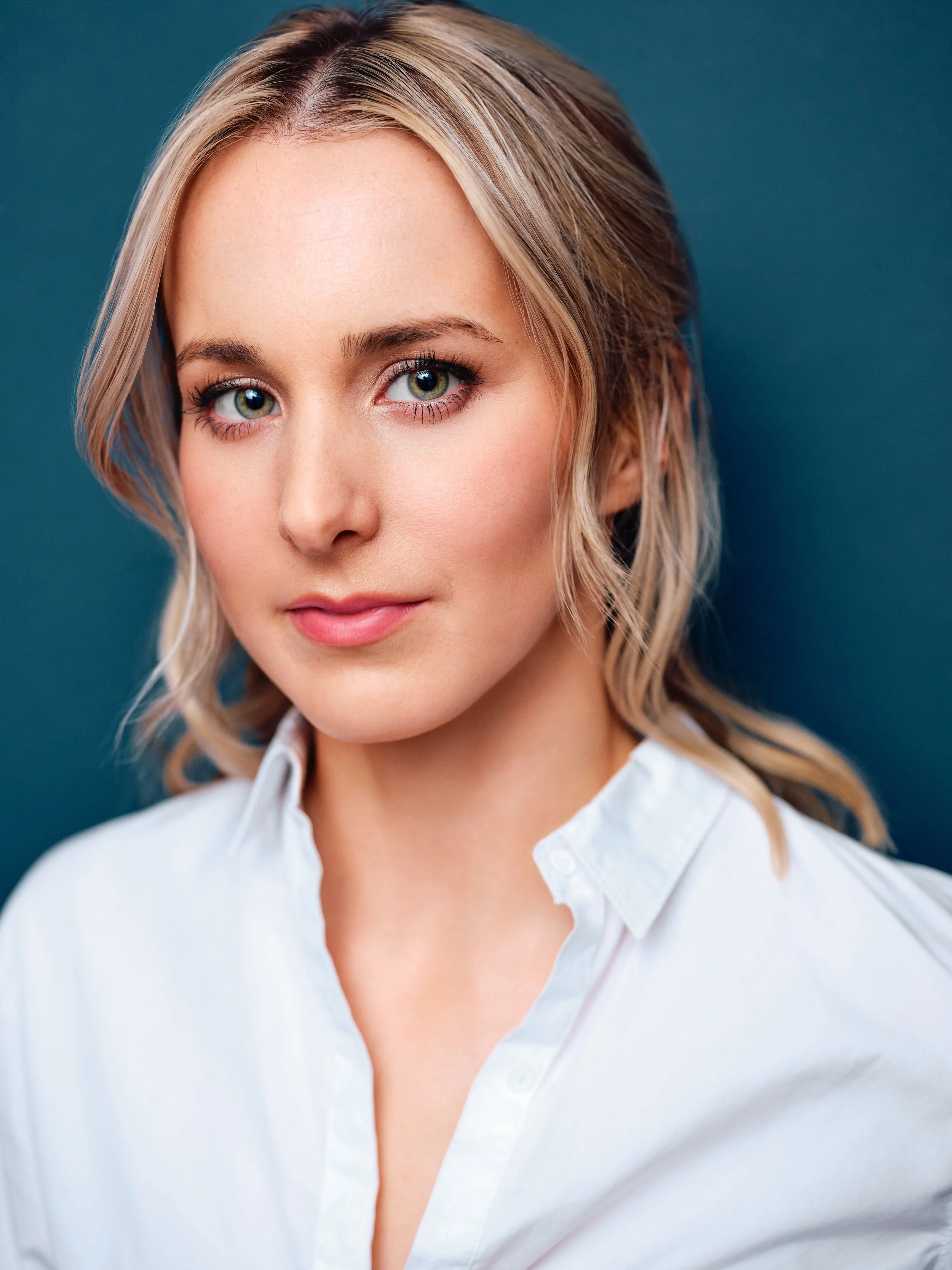 Megan Hasse Headshot 5.jpg