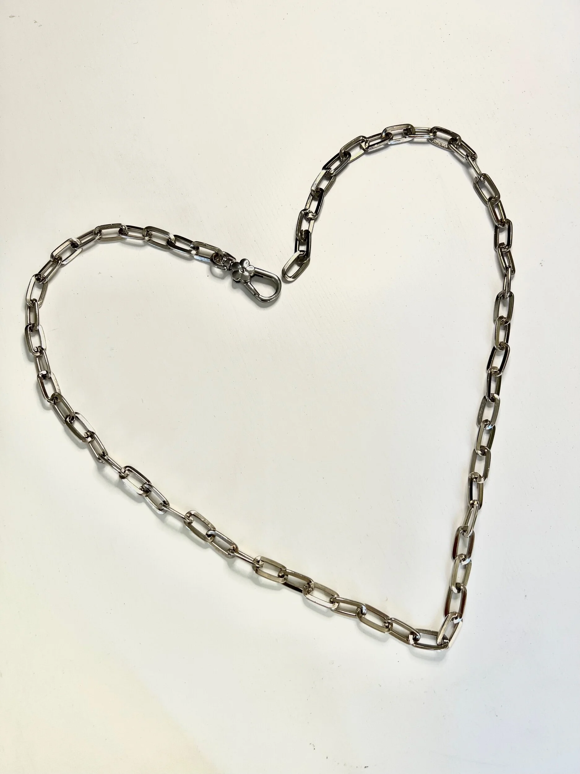 CF28CE0F-6DC3-4757-B881-8E9C236AEC03