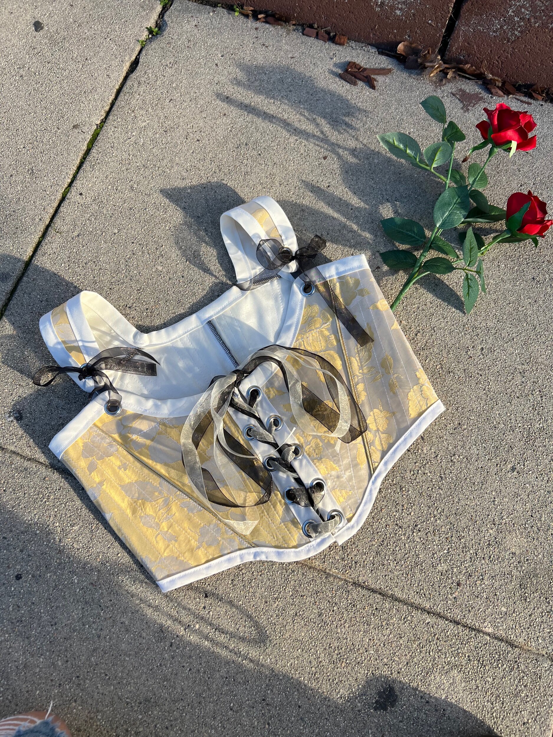 Golden Hour Floral Corset * Size14-16*