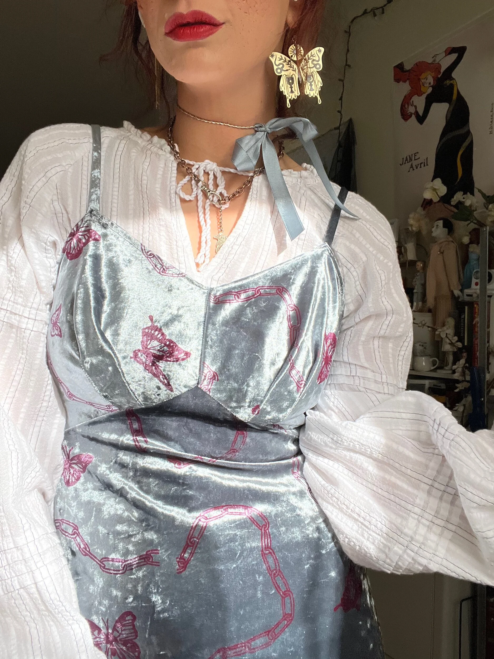 C4FE0D49-15FF-4DFE-B812-7D1FD2C7A33D