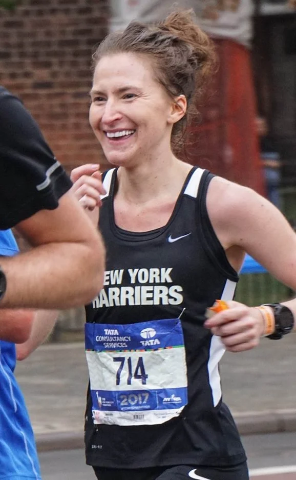 Jenny Murphy en route to breaking three hours, a new PR