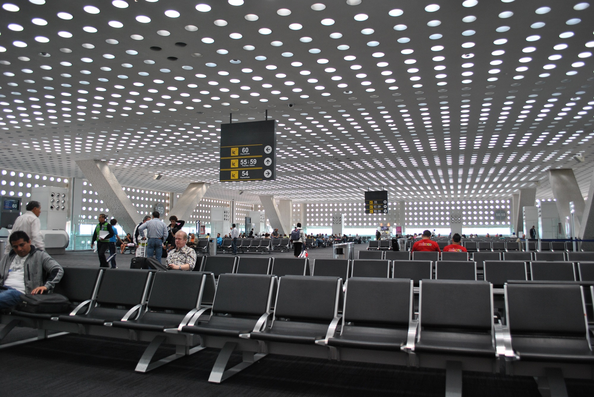 airport.jpg