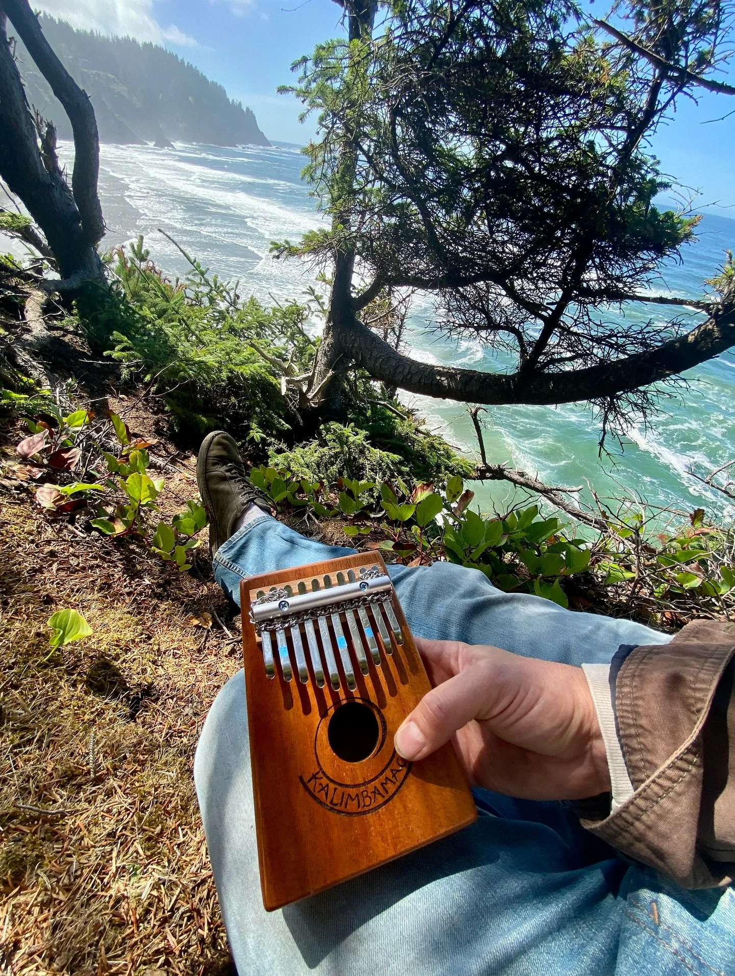 Exhale. Ocean. Waves of devotion &amp; emotion. What a weekend of music. Saturday at Seattle&rsquo;s Ecstatic Dance event.  Leaving at 2:15am to drive toward Portland till 4:30 am. Sleep for 3ish hours then get to Portland Ecstatic Dance for sound ch