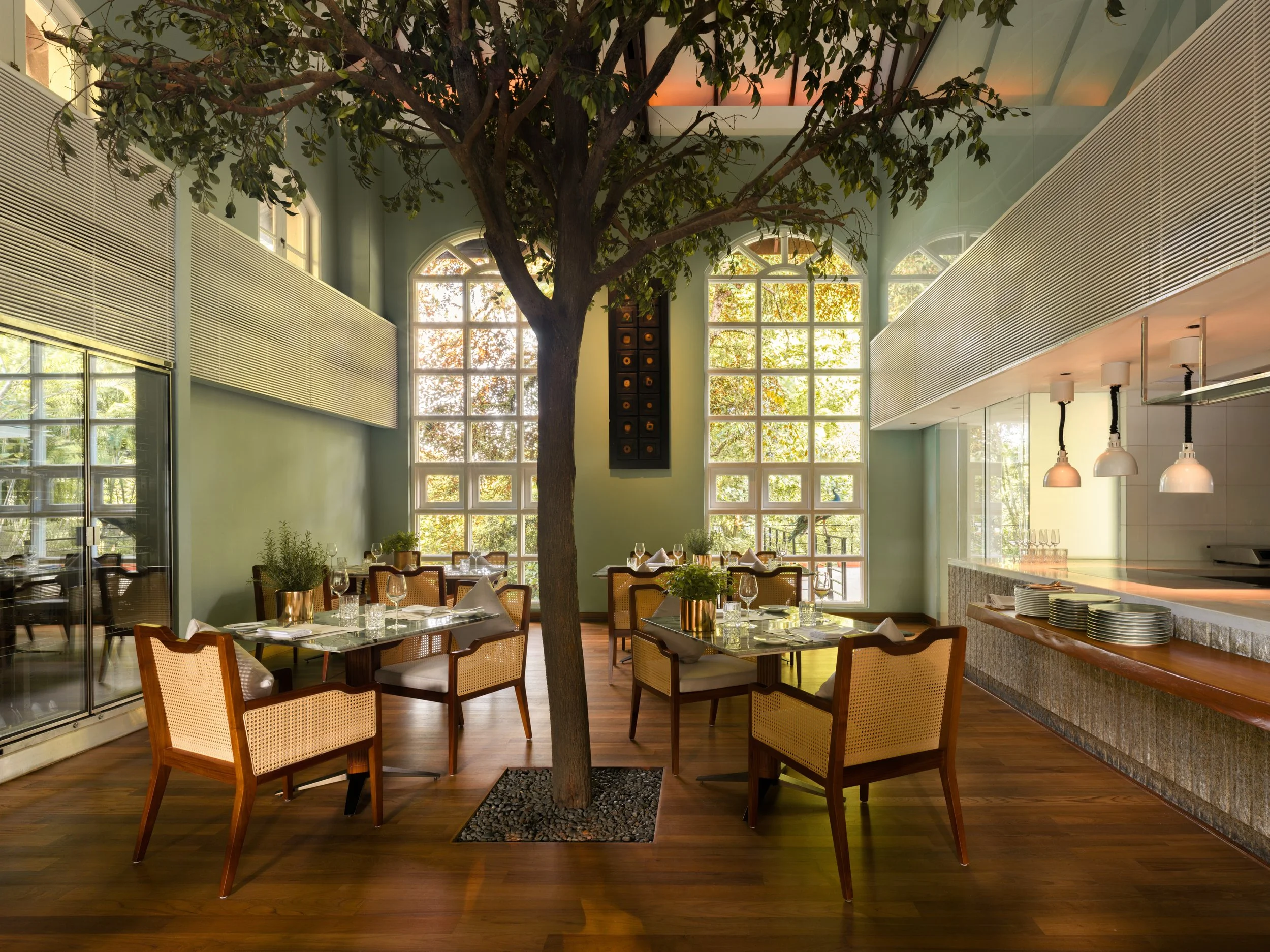 LeJardinInterior.jpg