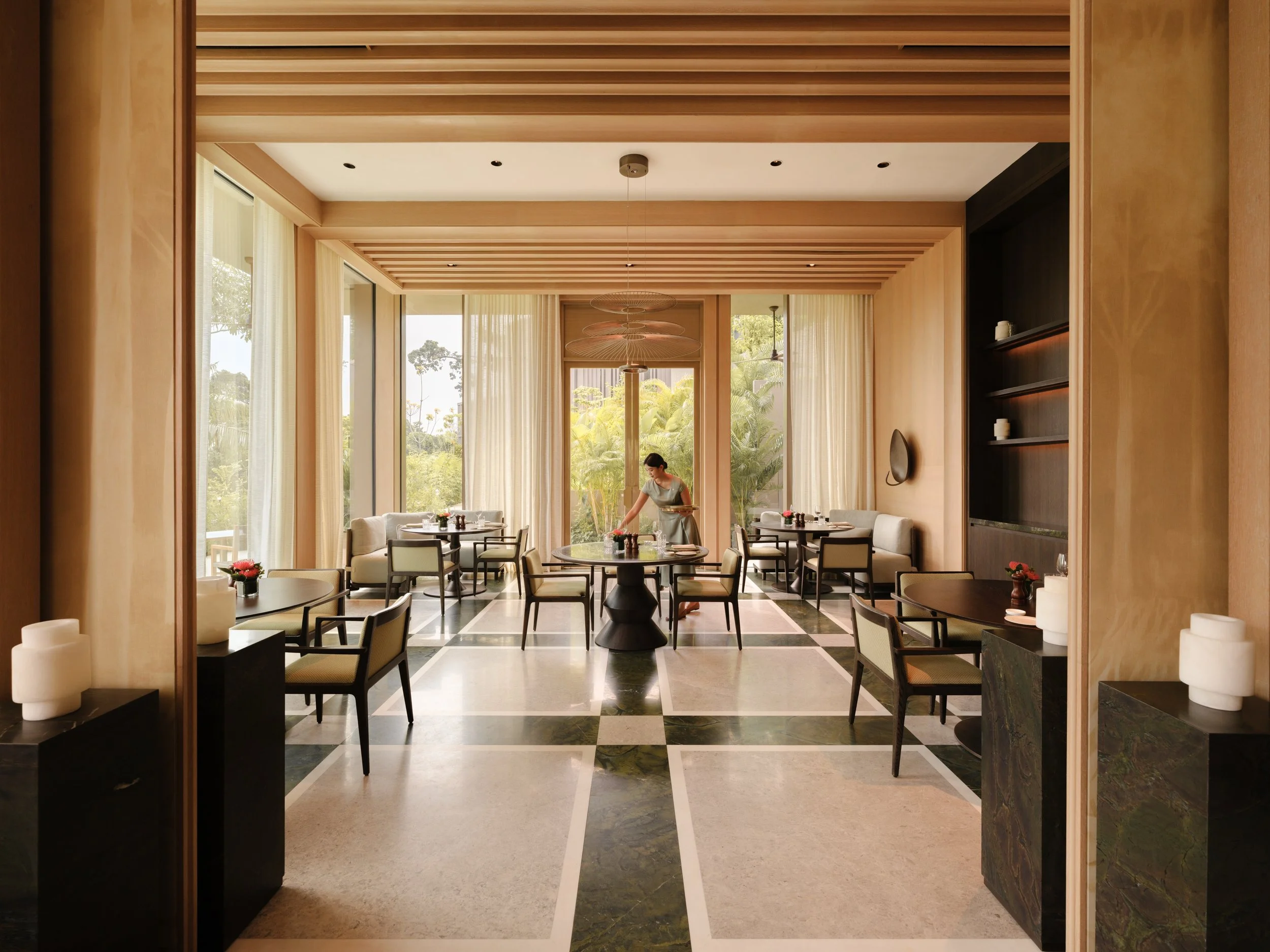 PalmRoom.jpg